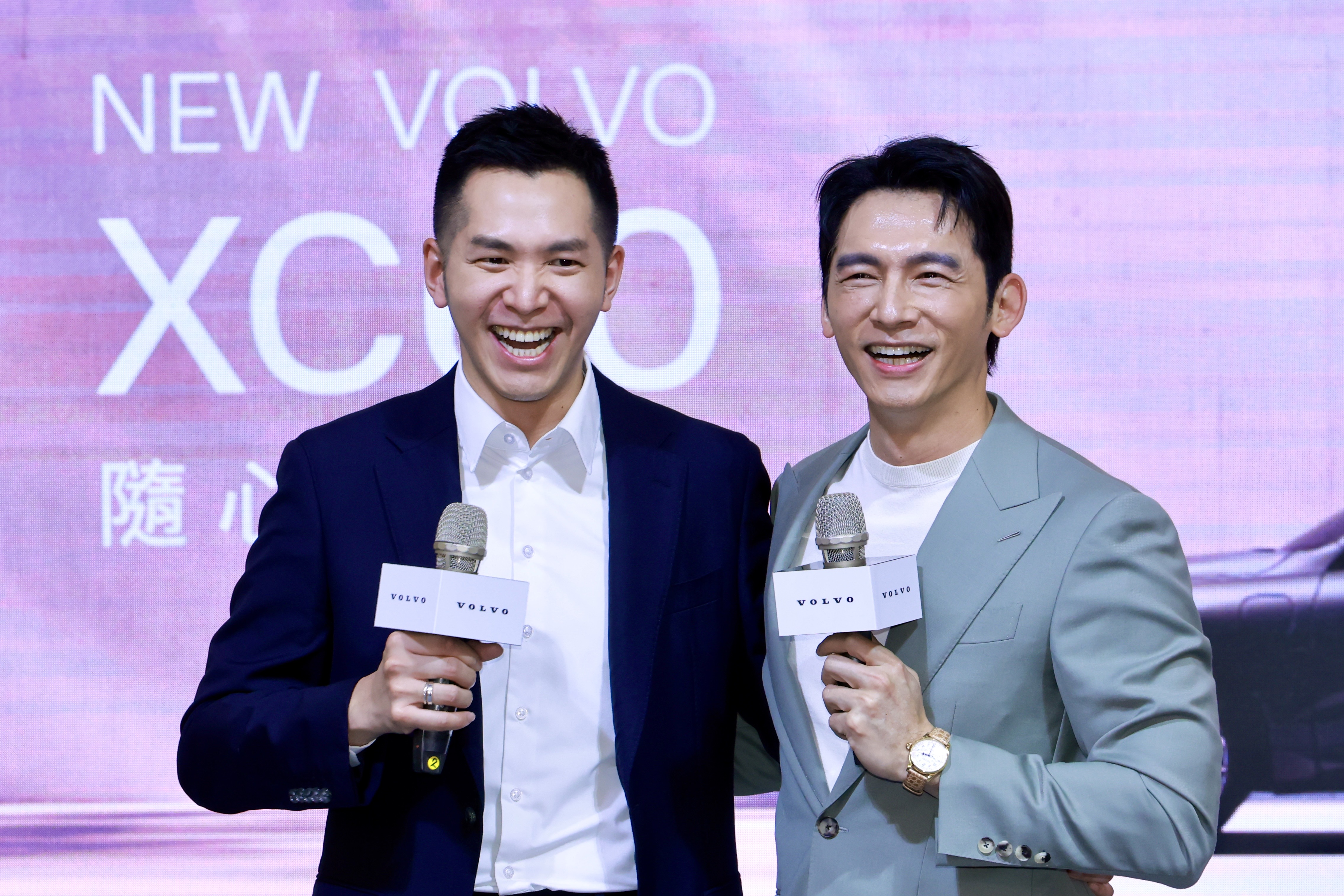 VOLVO 國際富豪汽車總裁林裕凱今（23）日宣布 New XC60上市，會中與品牌好朋友温昇豪大玩撞臉梗。