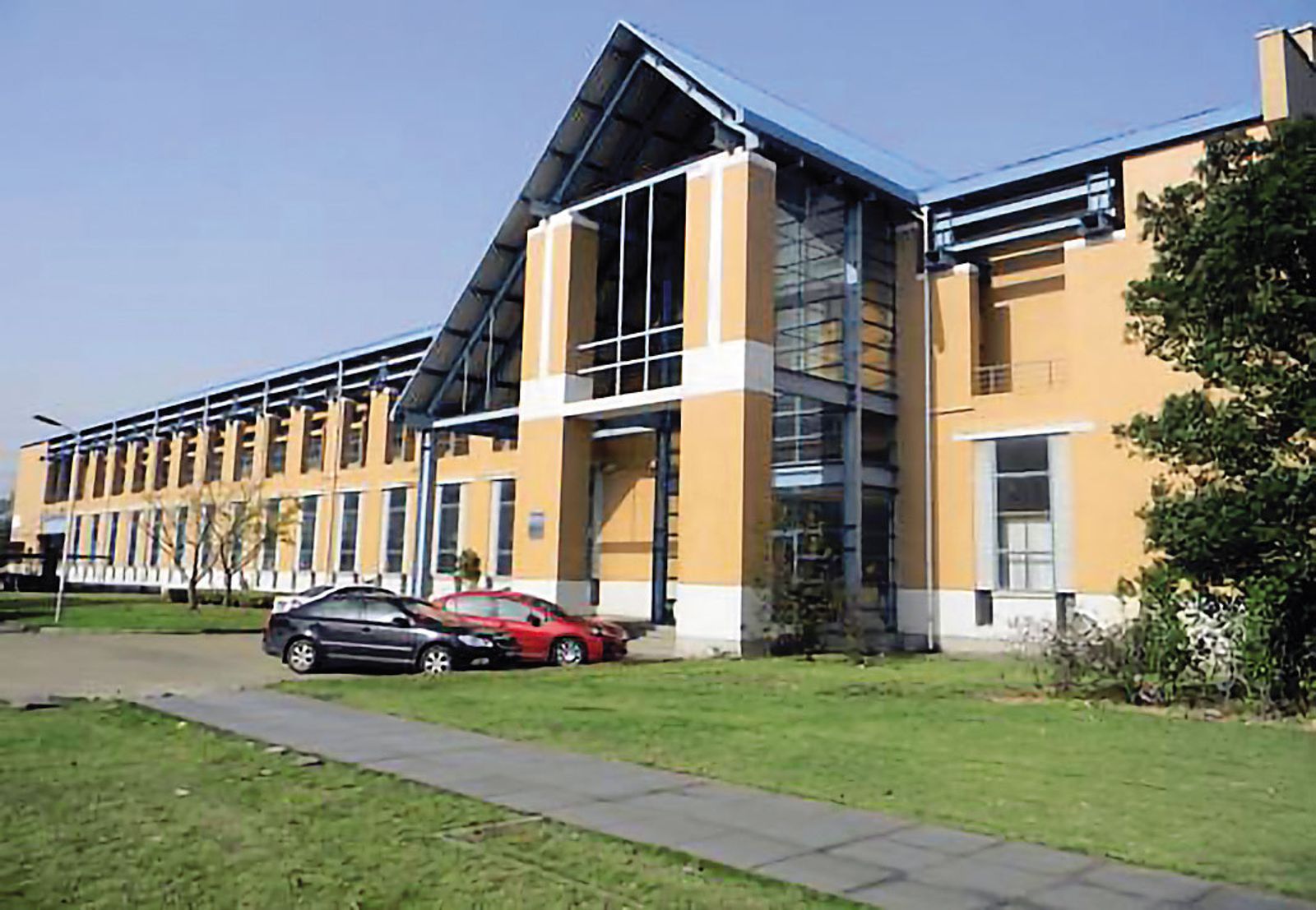 竹科老廠爆掏空2/光耀科前董座2手法掏空公司 大股東求償千萬元