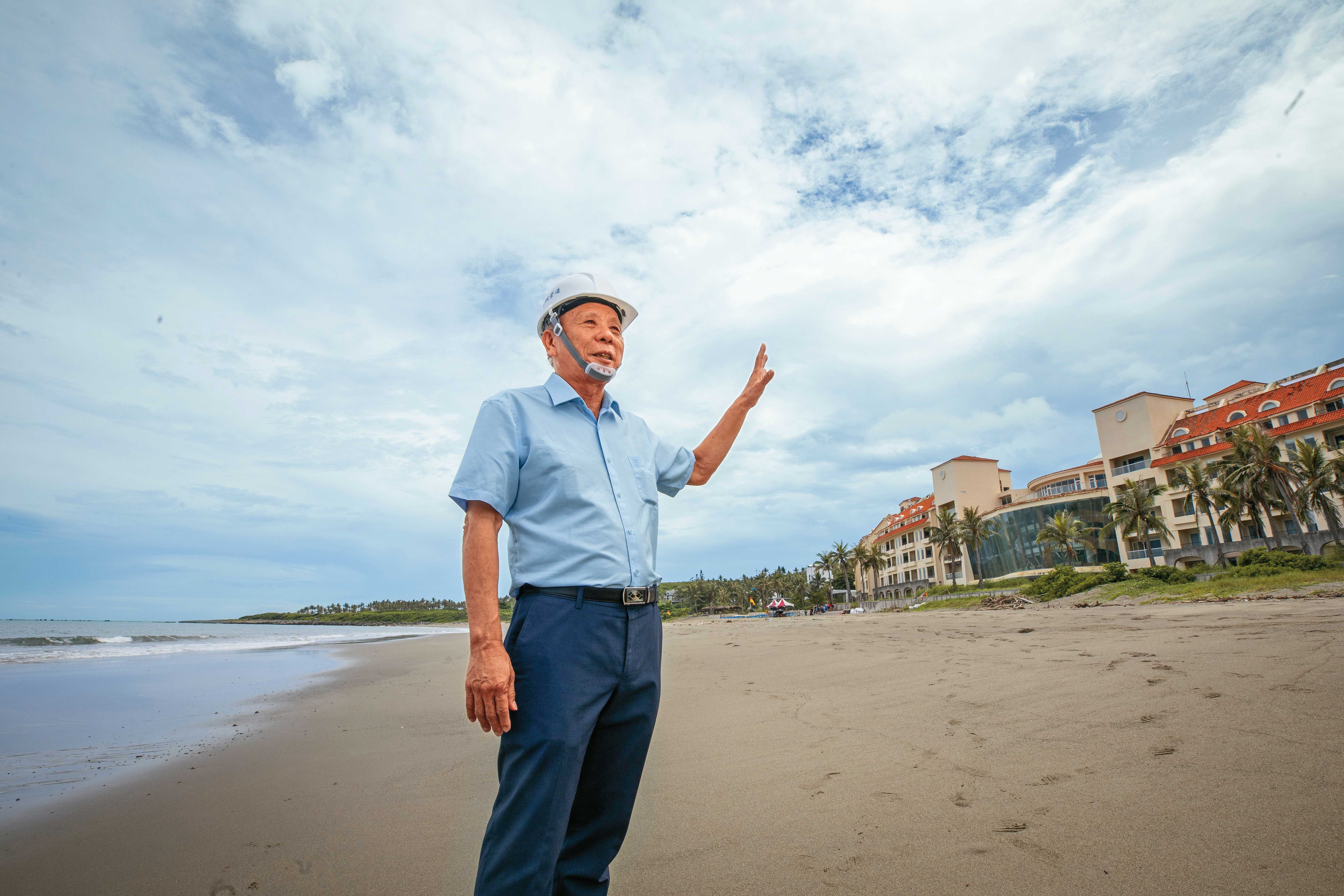 儘管國旅市場陷入衰退困境，富野集團董事長劉清郎的拓點腳步卻沒放緩，他身旁的「杉原方舟」是最新據點，未來將打造為海洋文化和自然體驗基地。