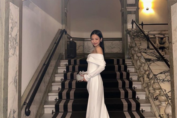 Jennie自立門戶。（翻攝自Instagram@jennierubyjane）