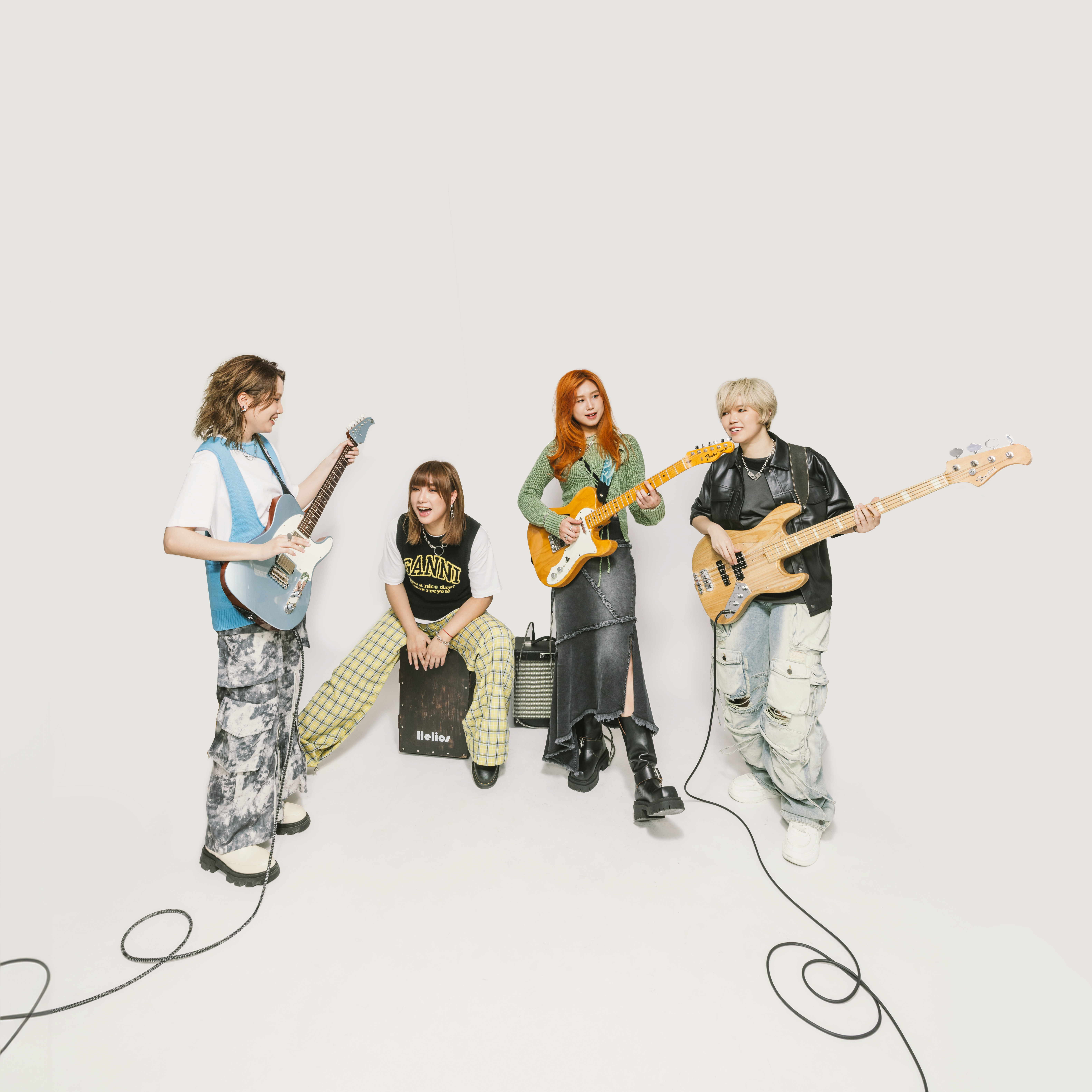 WHIZZ由主音王雨山、吉他手Moo、貝斯手Bowie及鼓手Jess組成。（圖／WHIZZ提供）