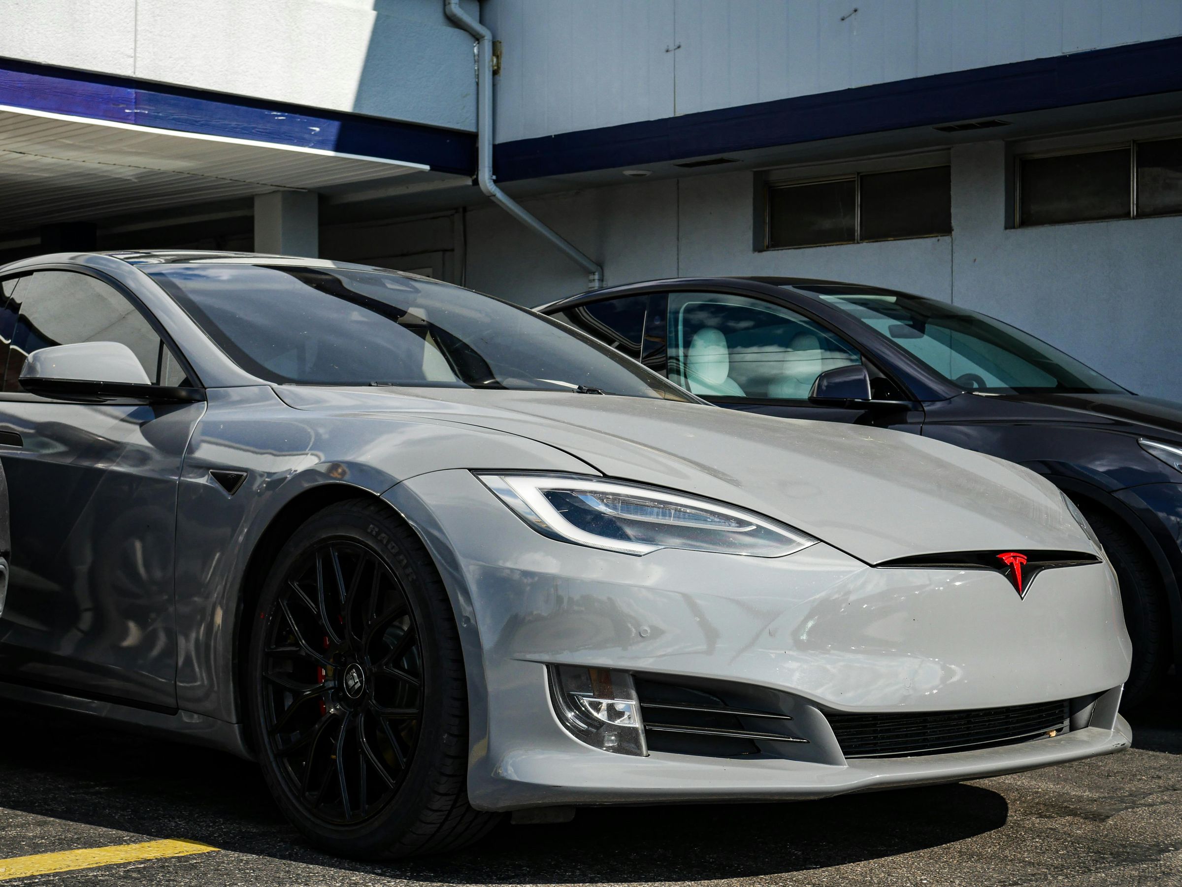 特斯拉中古車該不該入手？外媒點出4個缺點，呼籲消費者想買之前先考慮清楚。（翻攝自Pexels圖庫）