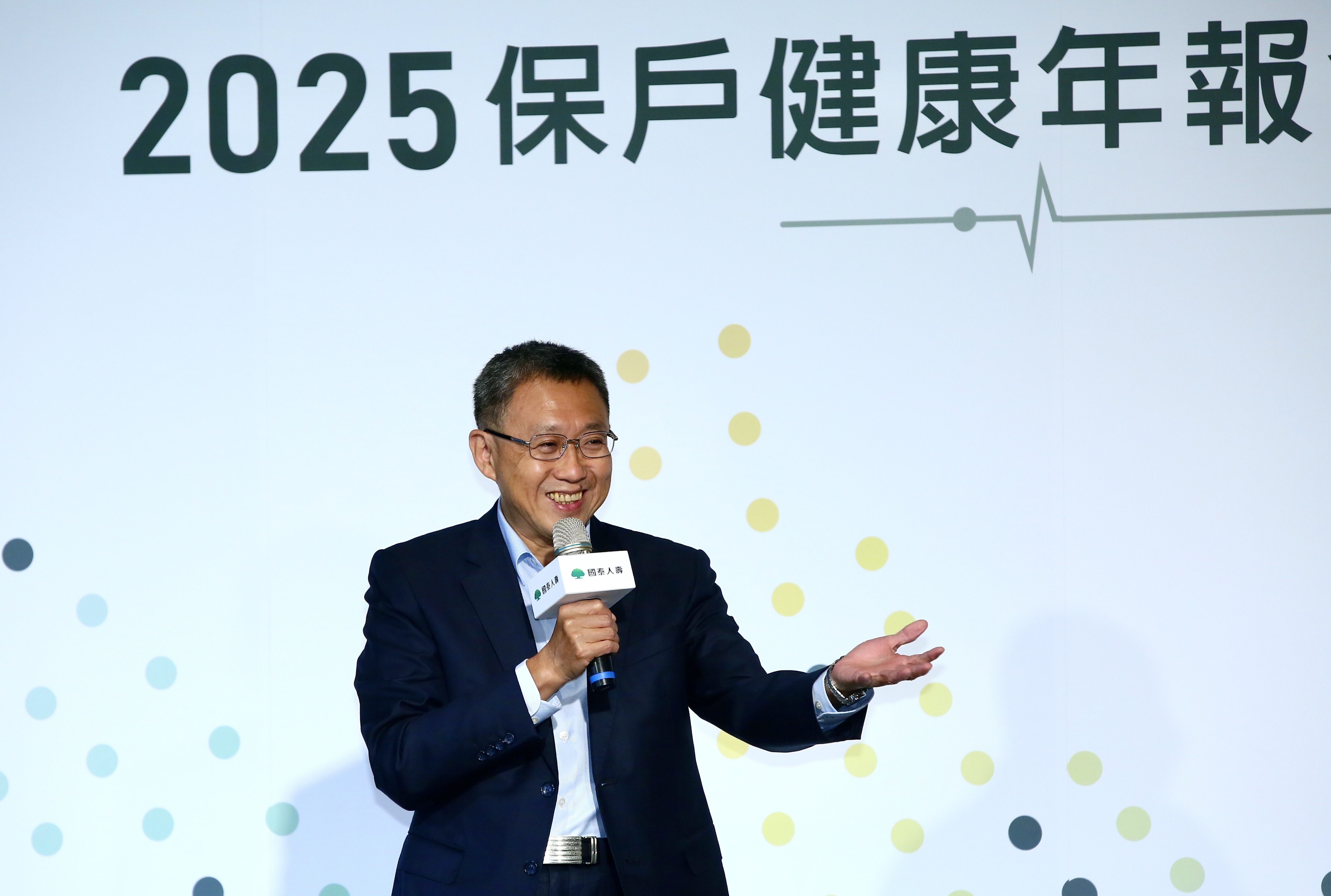 活得久，更要活得好。因此在現代，提升自我健康意識，不在是分散風險概念，提前佈局才可能擁有一個健康的高齡狀況。（圖為國泰人壽執行副總林昭廷）