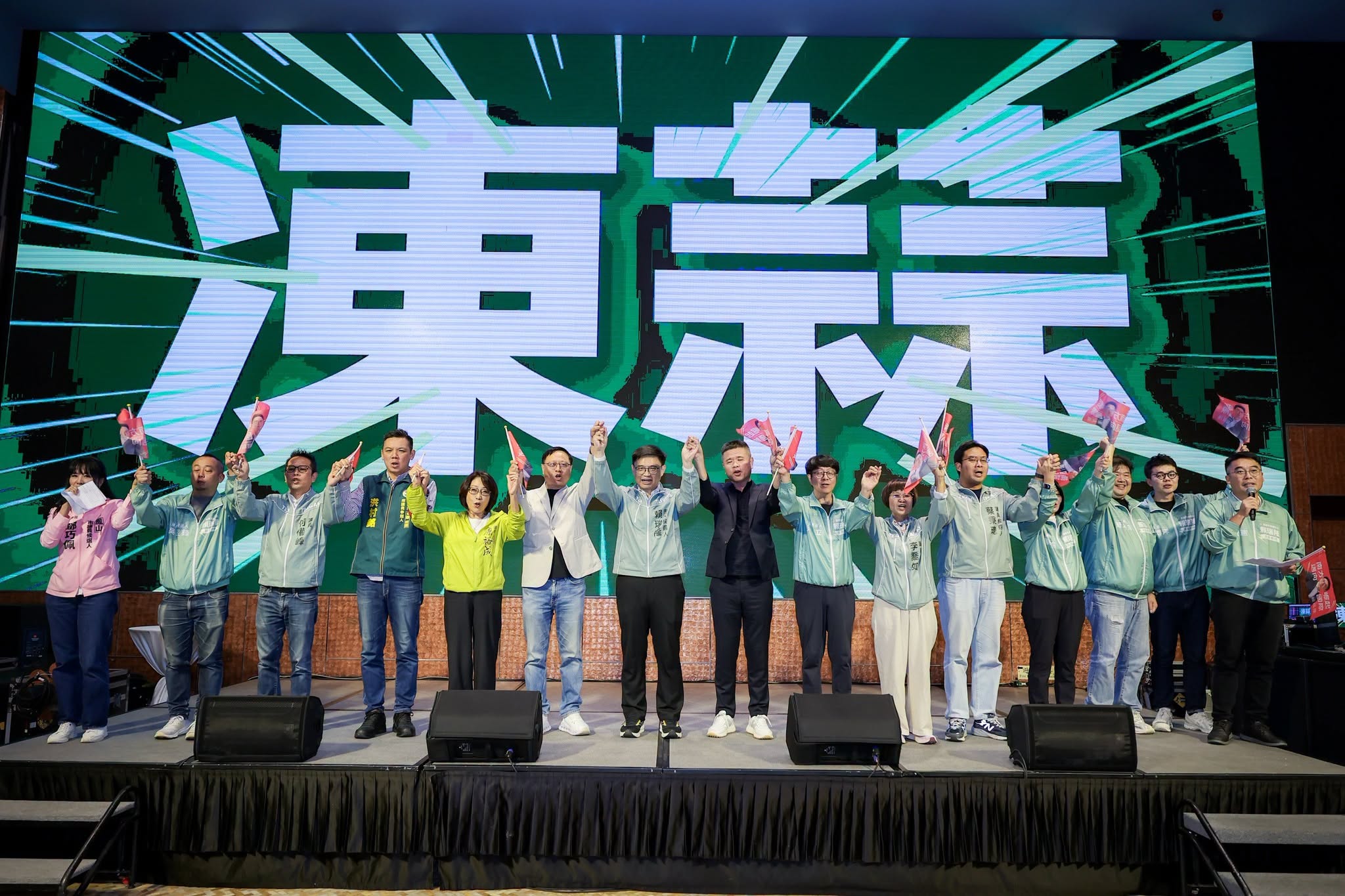 賴瑞隆累積多年高雄市政歷練，選戰期間持續採分眾策略與不同族群溝通，相關布局也受到關注。（圖／賴瑞隆粉絲專頁）