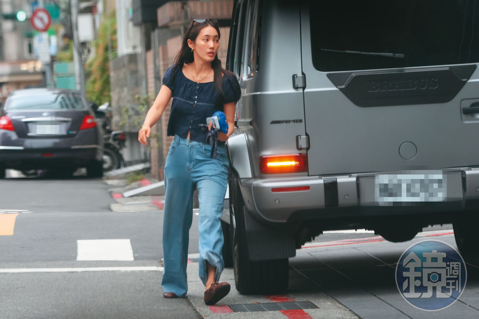 離婚同居享天倫/9年夫妻情藕斷絲連!王棠云攜兒女現身燒肉店 「神祕飯友」竟是余文樂