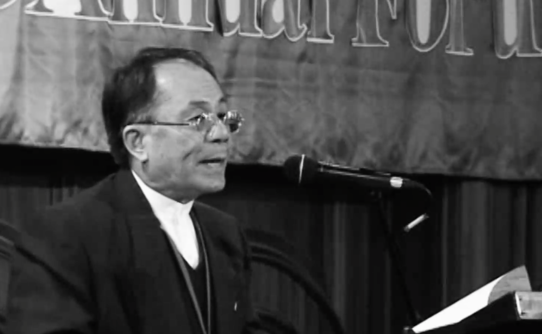 邱垂亮以思想、行動與教育，於海外努力推動台民主自由的。（牽猴子提供）