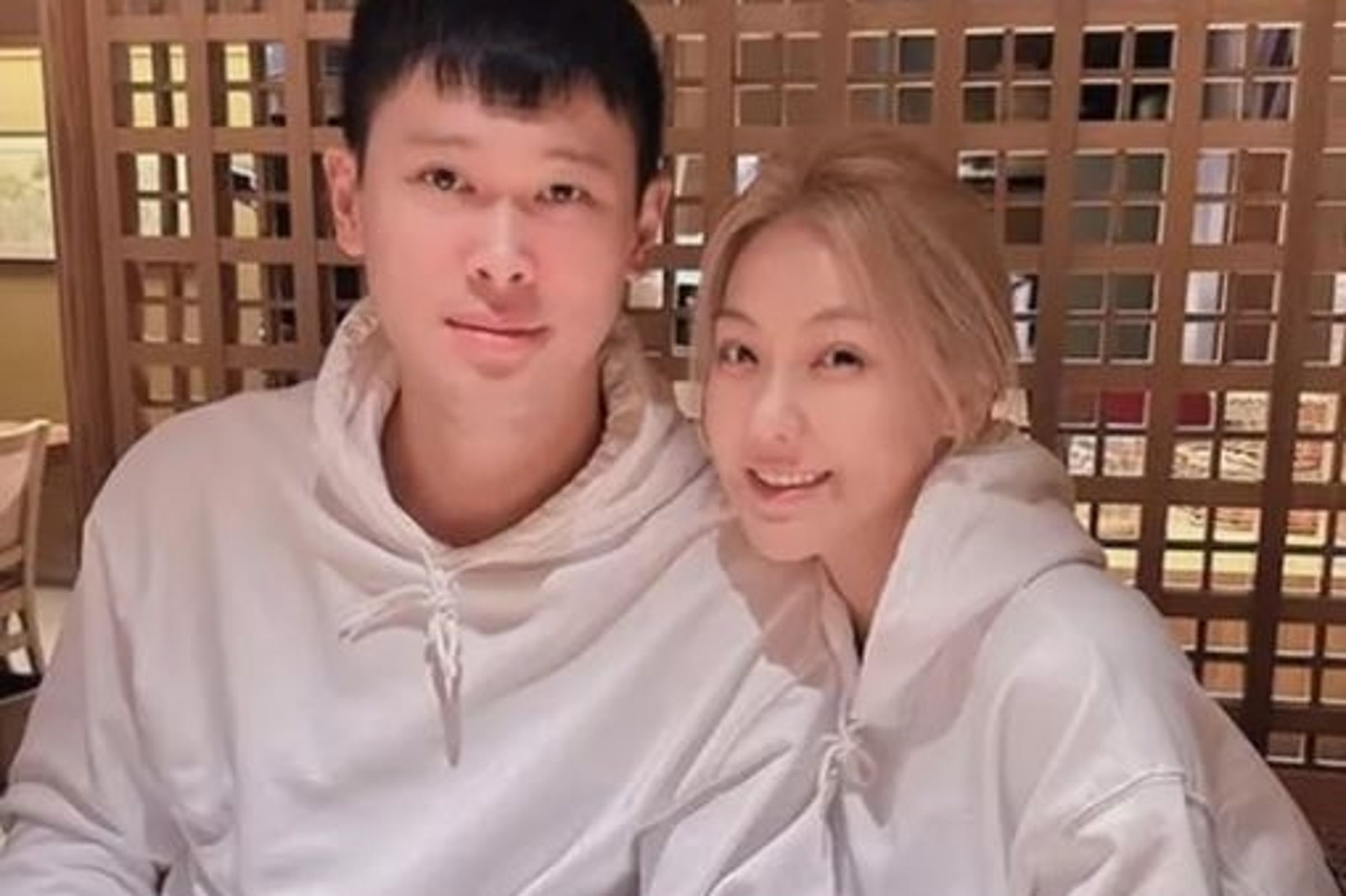 劉雨柔去年底被本刊爆出和T1聯盟台鋼獵鷹隊球員胡凱翔分手。(翻攝自lyvonne0526IG)