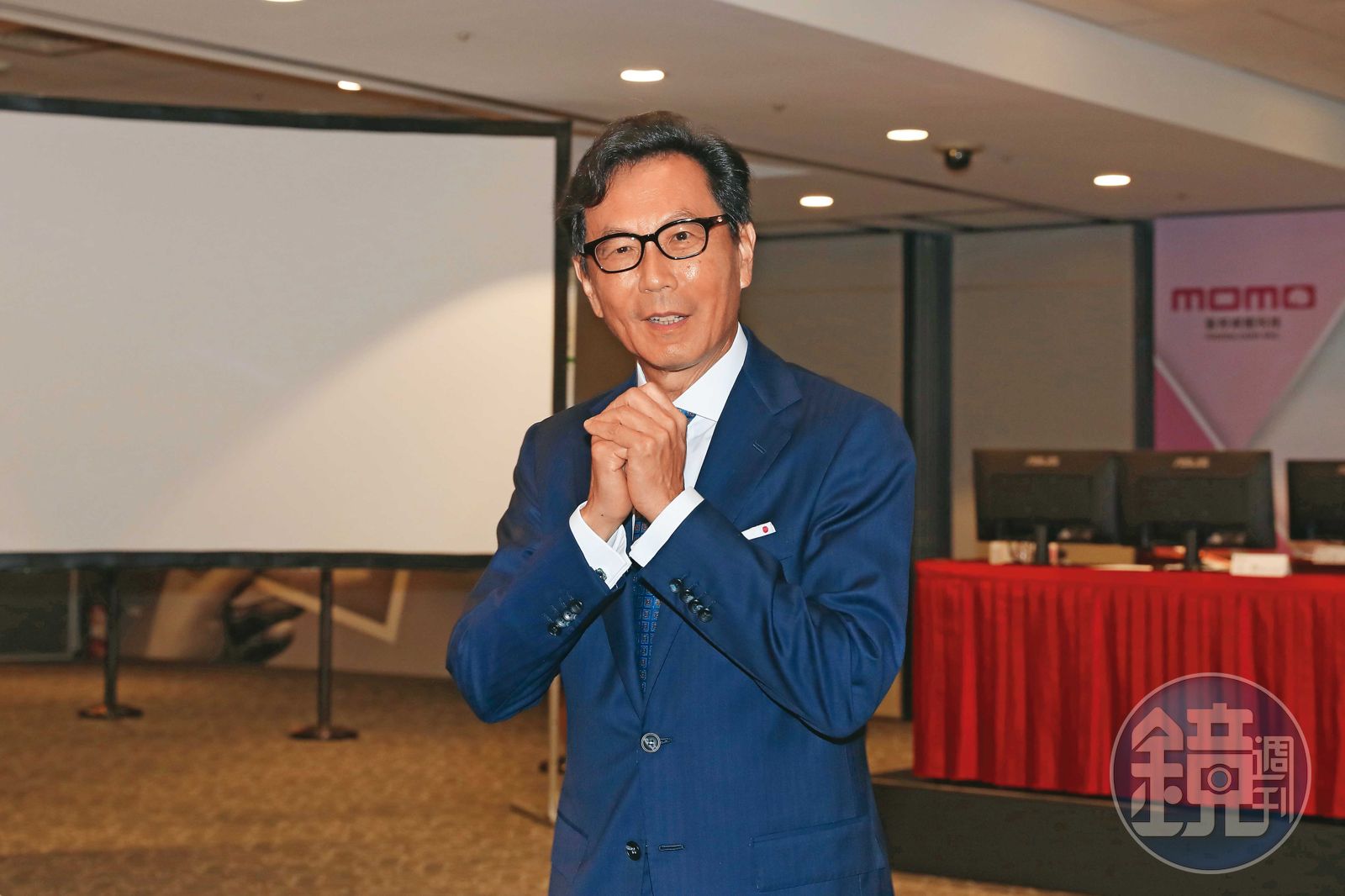 台灣大哥大董事長蔡明忠同時也是凱擘大寬頻的真正持有者。