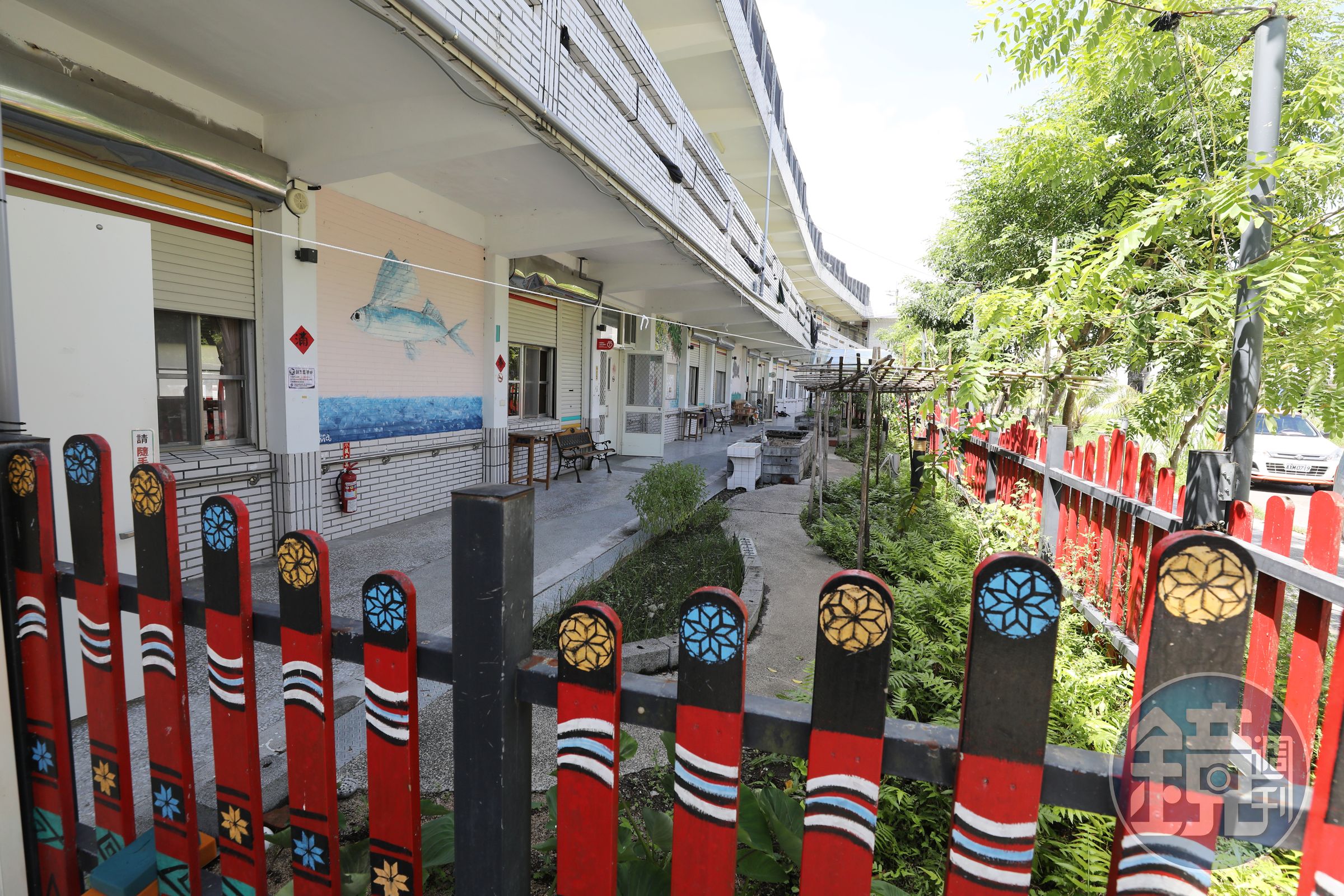 「教育使用」改成「長照使用」，中間可能得跑一連串程序。