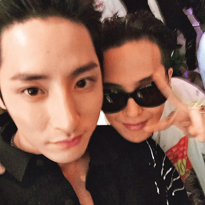 李洙赫(左)和GD(右)相識逾16年,兩人超麻吉,被粉絲暱稱為神仙交情。(翻攝自李洙赫IG)