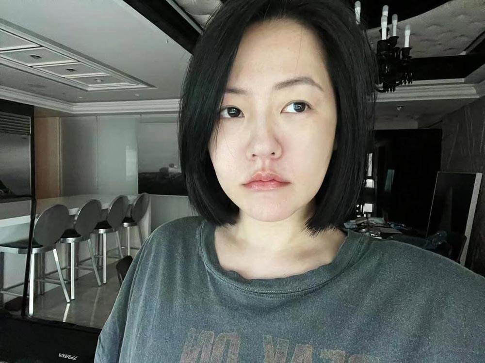 小S歷經姐姐大S離世打擊，延後復工，今年初才正式重返螢光幕。（翻攝自小S臉書）