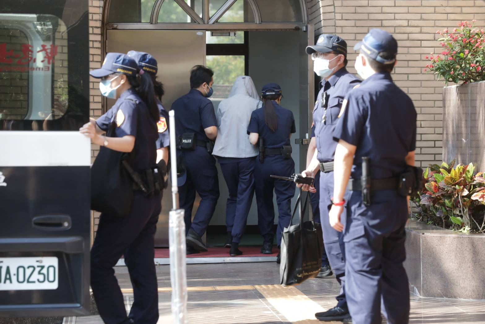 1歲10月大的男童剴剴遭保母姊妹劉彩萱與劉若琳凌虐致死。（鏡報新聞網提供）