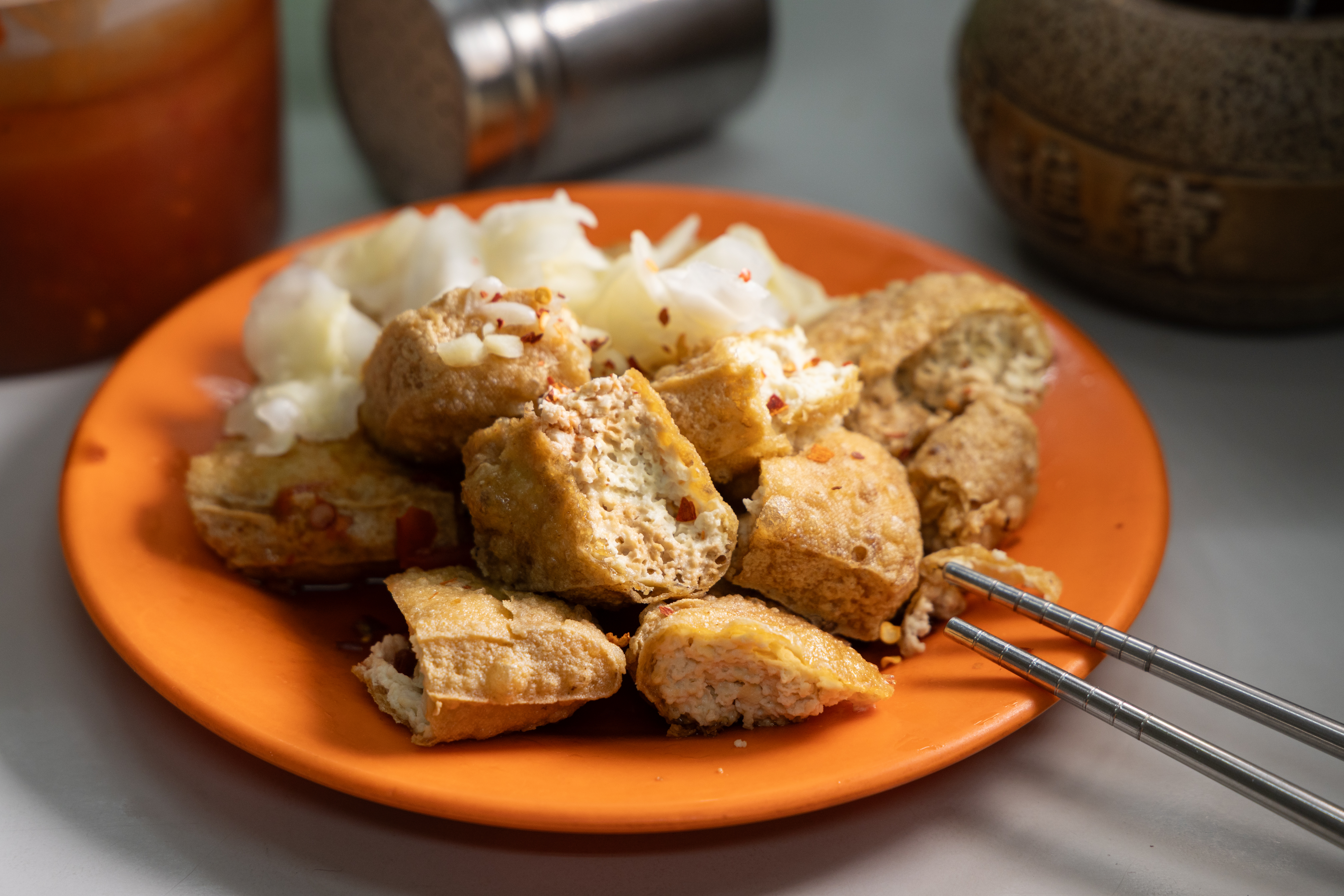「臭豆腐」口感外酥內嫩又富有豆香。（60元／份）
