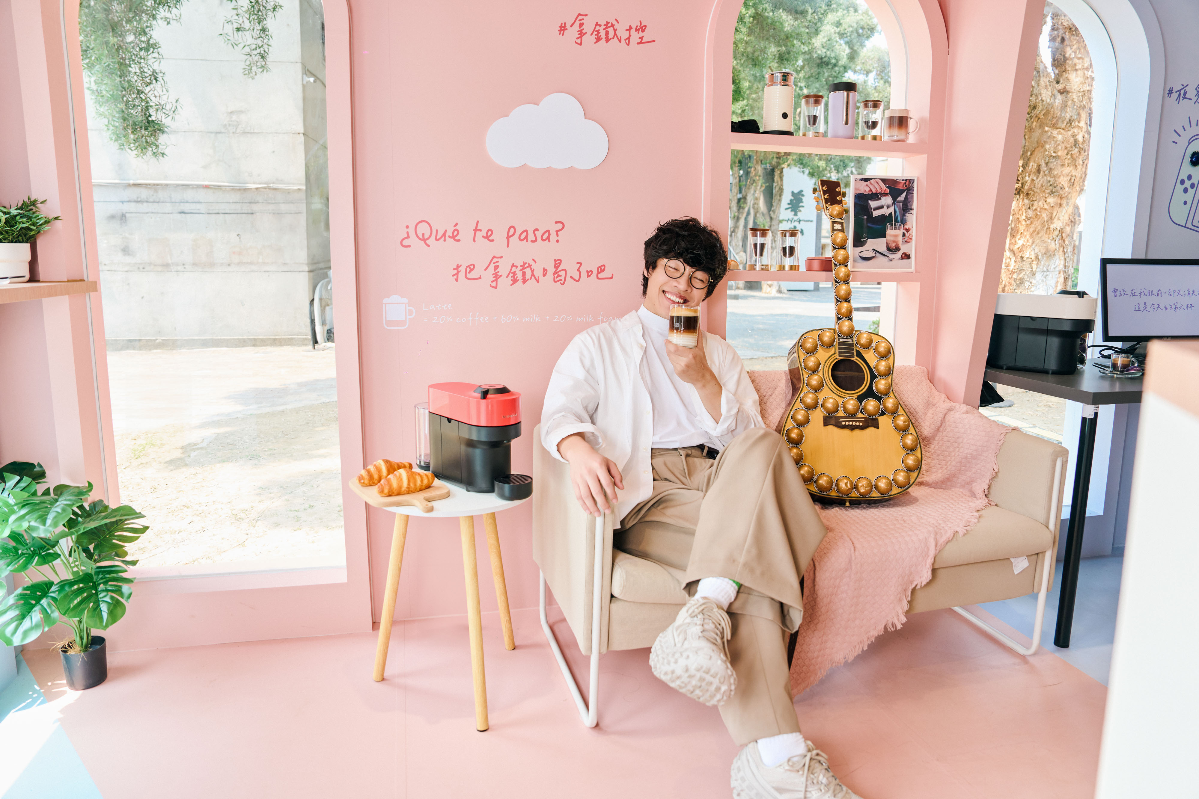 盧廣仲以早晨咖啡推廣大使身分出席快閃店活動，堅持只喝咖啡、不聊是非。（Nespresso提供）