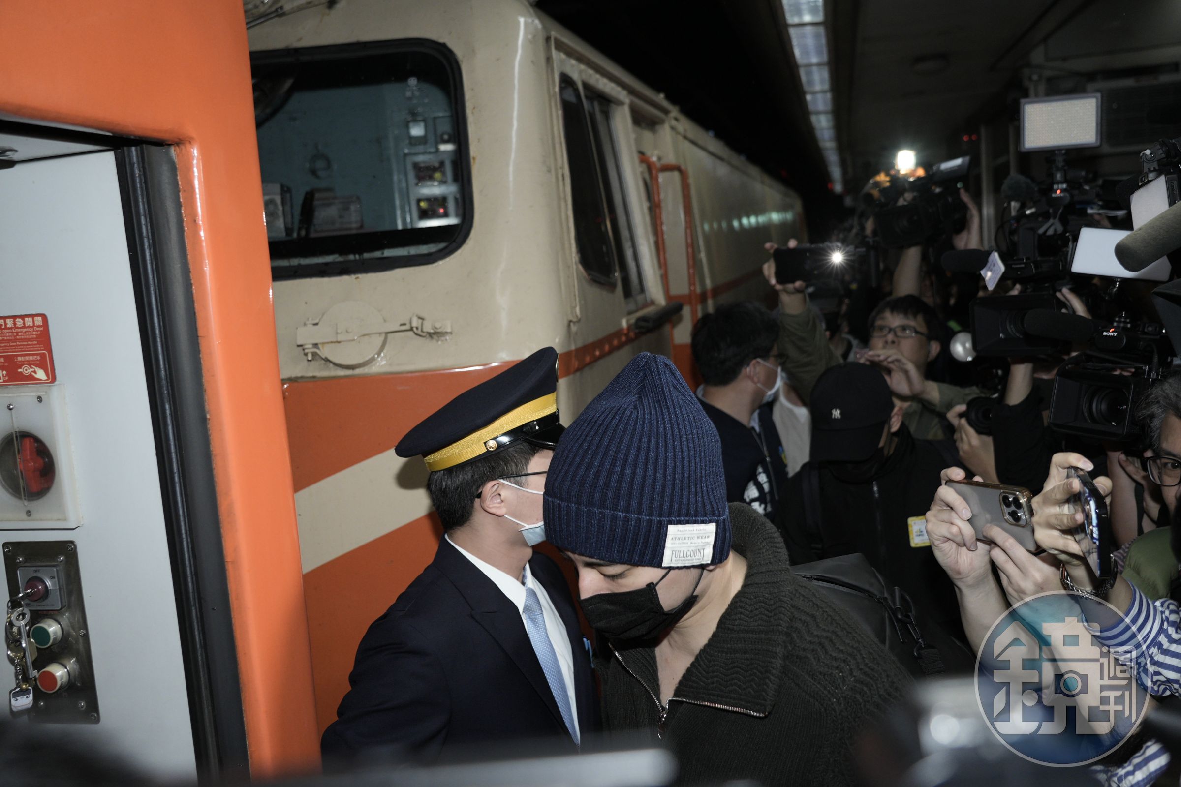 王大陸依照安排搭上9點半出發的專車赴成功嶺報到。