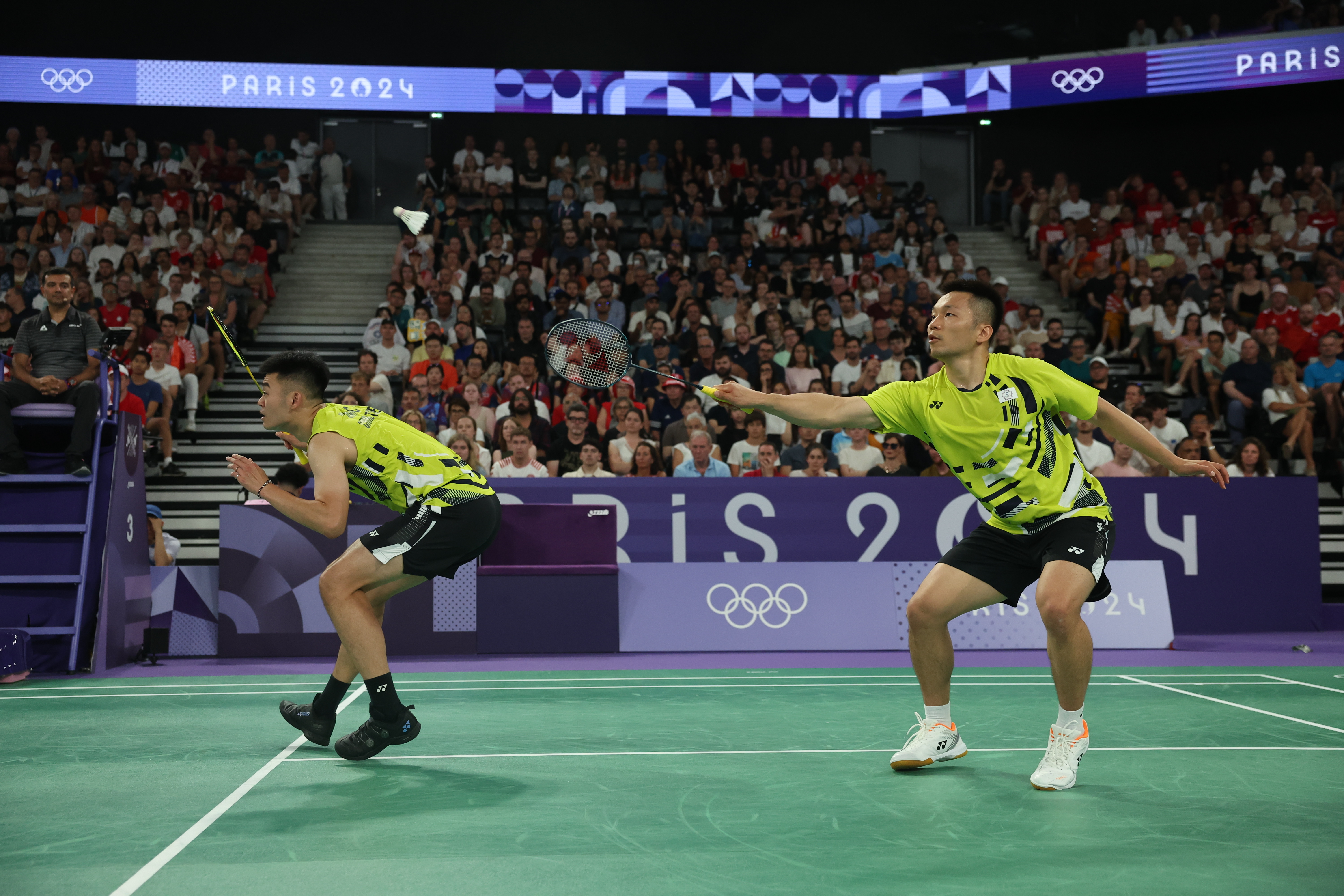 預賽被分在「死亡D組」的黃金雙打麟洋配，實力不減，最終在次局成功拿下關鍵一局，晉級8強。（中華奧會提供）