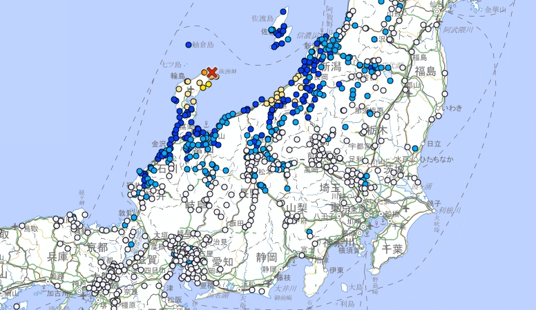 日本石川縣能登半島今天清晨發生規模6地震，是石川縣1月6日後，首度測得震度5強以上的地震。（翻攝自日本氣象廳）