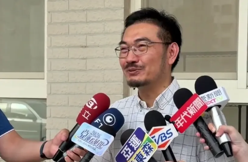 趙建銘婚內黑幕／台中骨科趙醫師現身　強調診所是獨資：完全不認識趙建銘