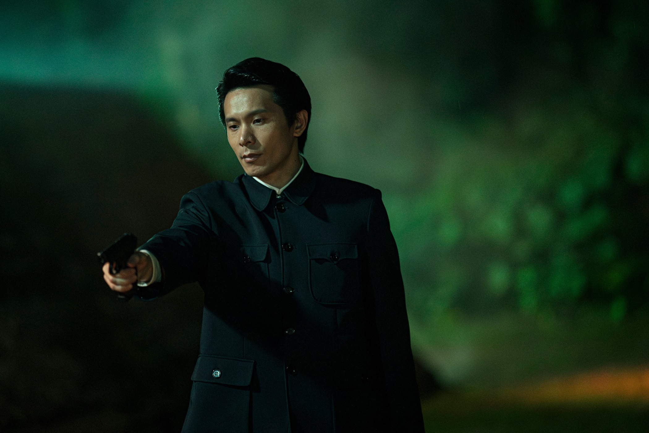 姚淳耀飾演反派警總特務，為了任務完成，不擇手段。（伯樂影業提供）