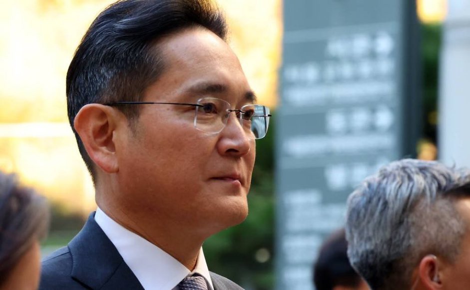 三星電子會長李在鎔（圖）的長子李智浩下週將入伍。（翻攝自X@jongy064）