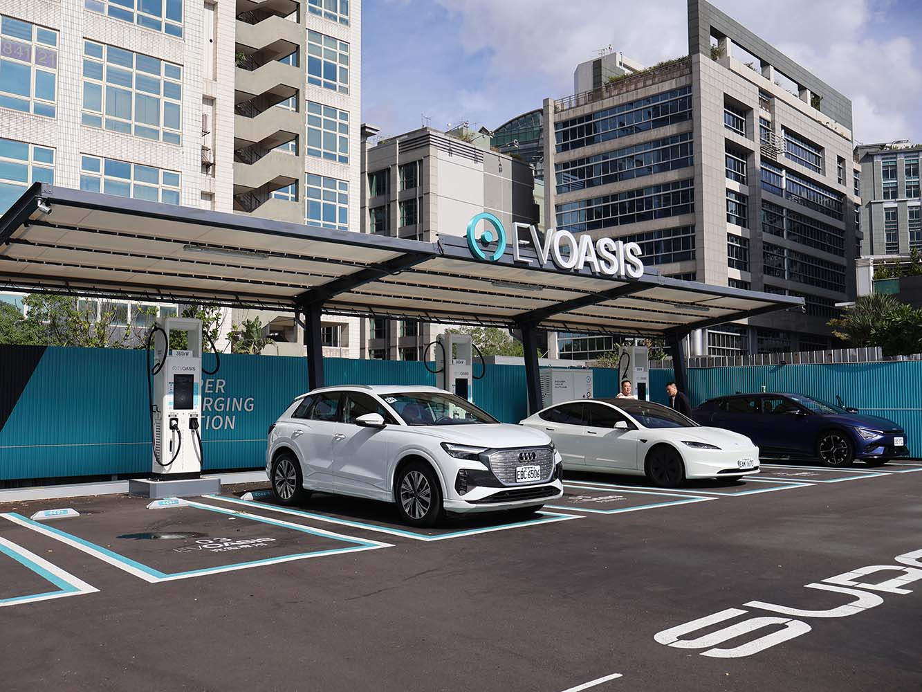 業界專訪/放電獨角獸　EVOASIS 副董事長鄭旭捷