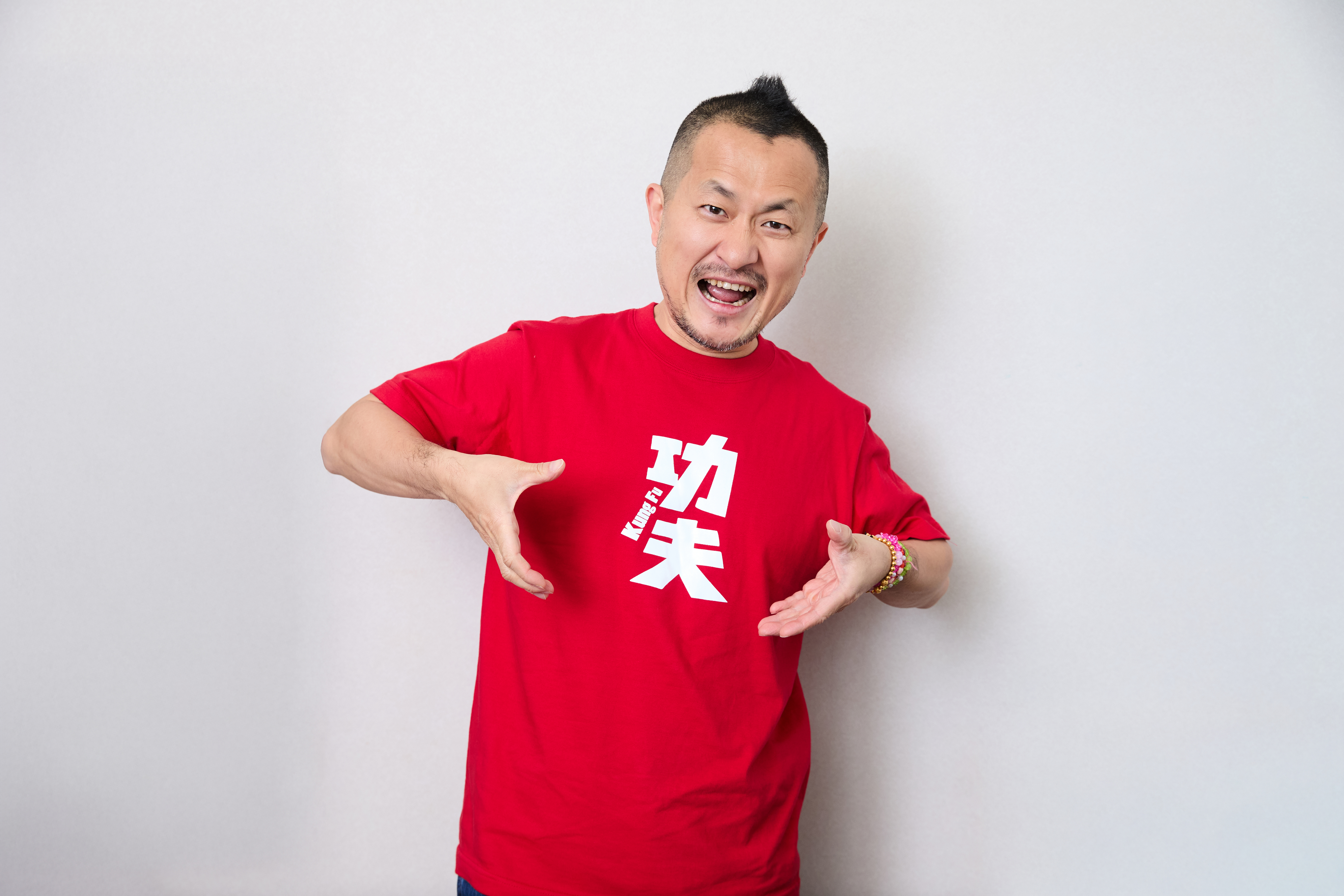 九把刀身兼原著作者、編劇與導演,在電影《功夫》的技術與內容上均展現旺盛企圖心。