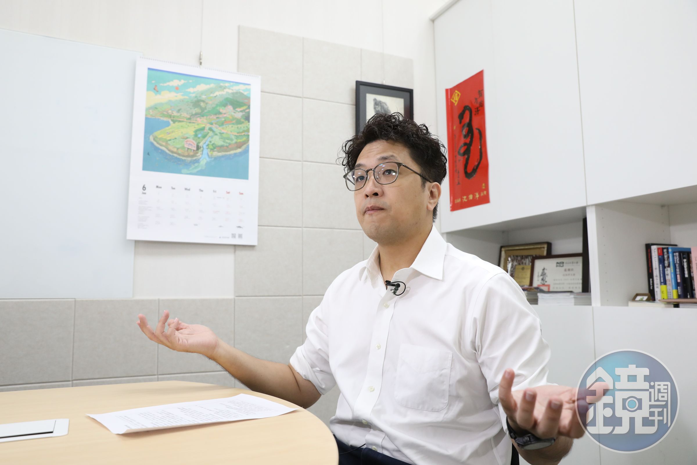 知情人士透露，沈伯洋陣營希望能有特定立場偏綠媒體加入，導致辯論安排卡關至今。（本刊資料照）
