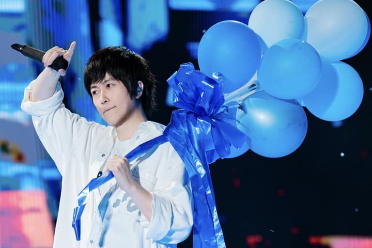 財經網紅胡采蘋發文開酸五月天「說自己是中國人也是應該的」。（翻攝自五月天阿信臉書）