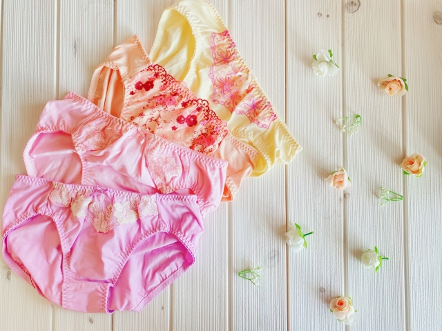 一名淘寶買家指控賣家的內褲讓女兒懷孕，讓網友痛斥缺乏常識。（示意圖，photoAC）