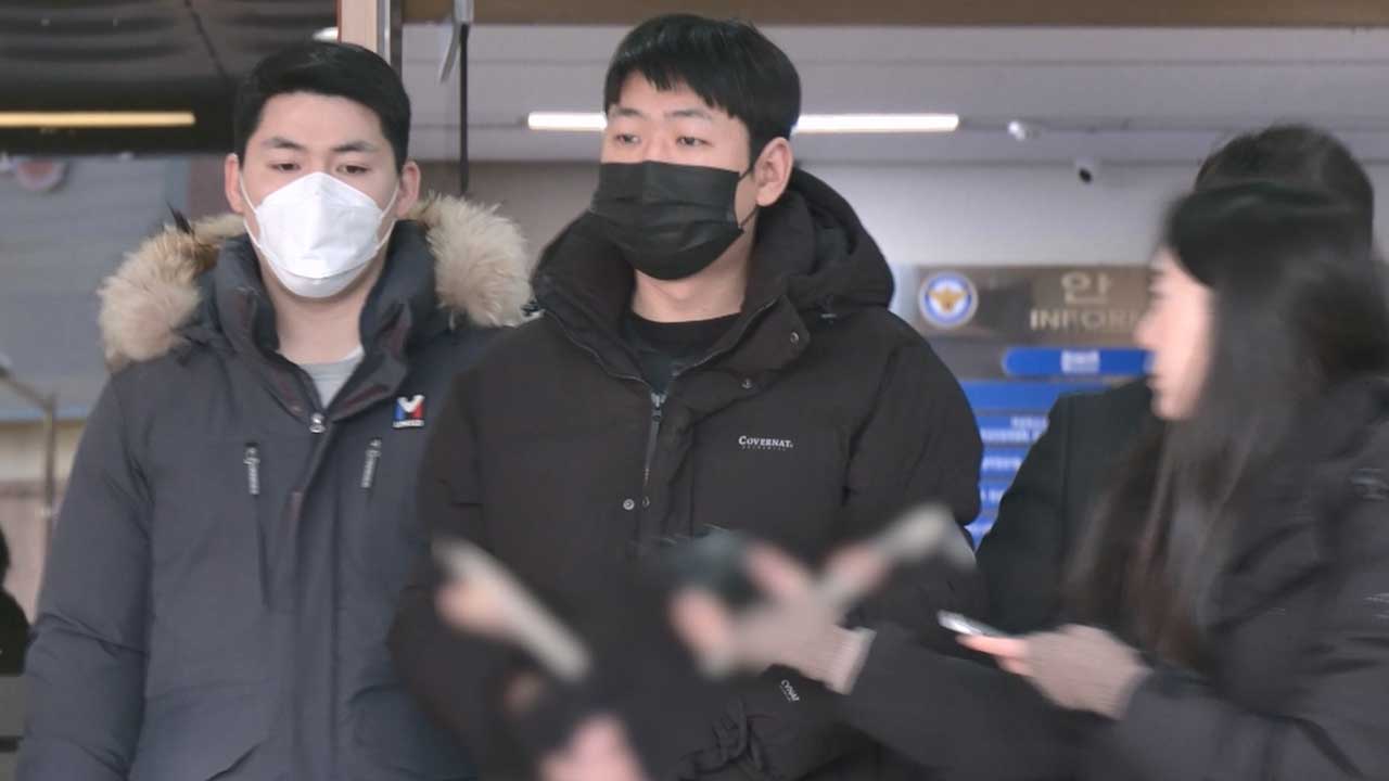 南韓司法史上受害規模最大的網路性犯罪集團「自警團」首腦金綠完,經最高法院大法院二庭審理後,正式駁回上訴,維持原審判決處以無期徒刑定讞。(翻攝自MBC)