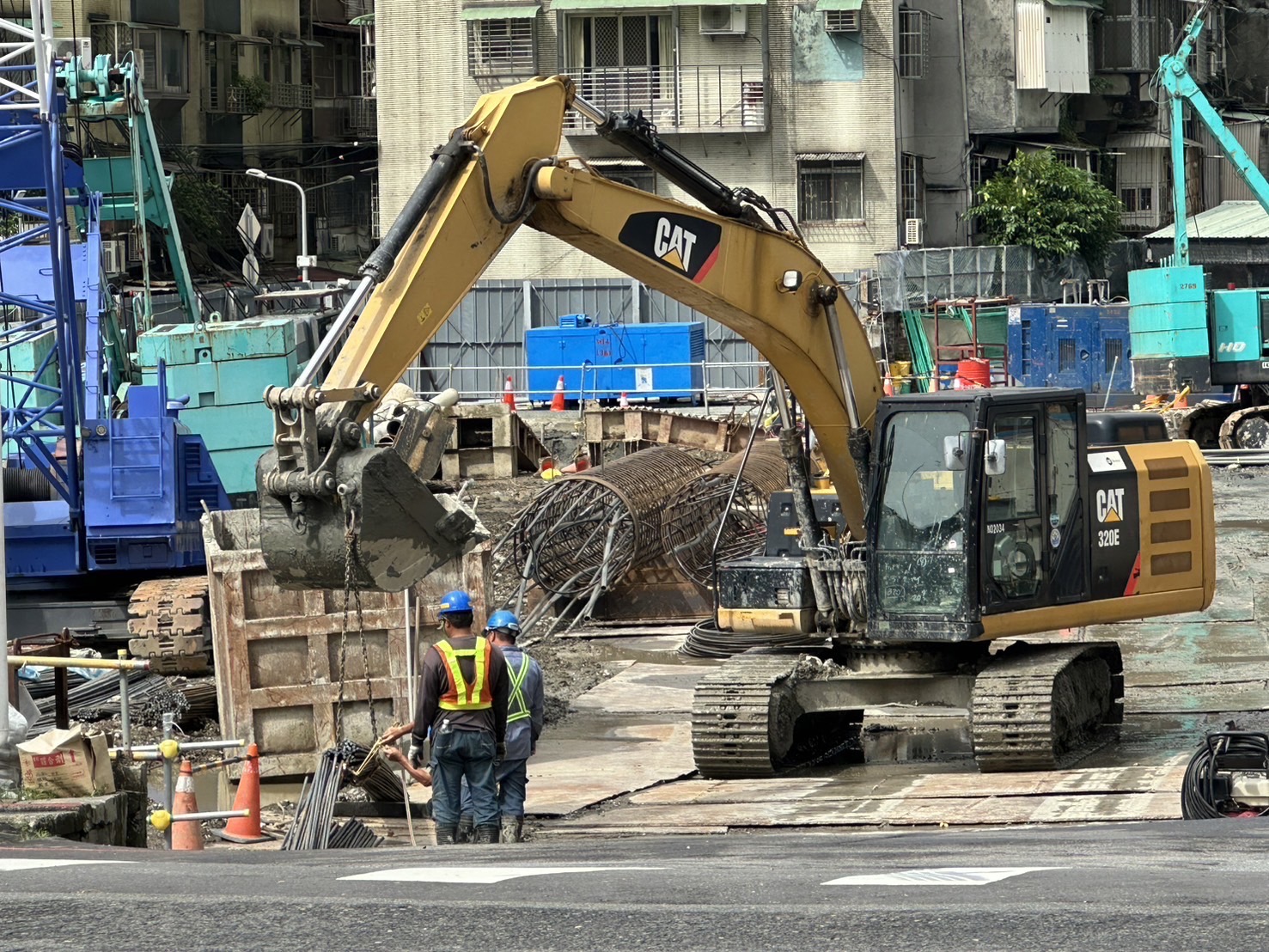 全台工地建案多，產生的廢棄土驚人，土石方資源堆置場需求大。