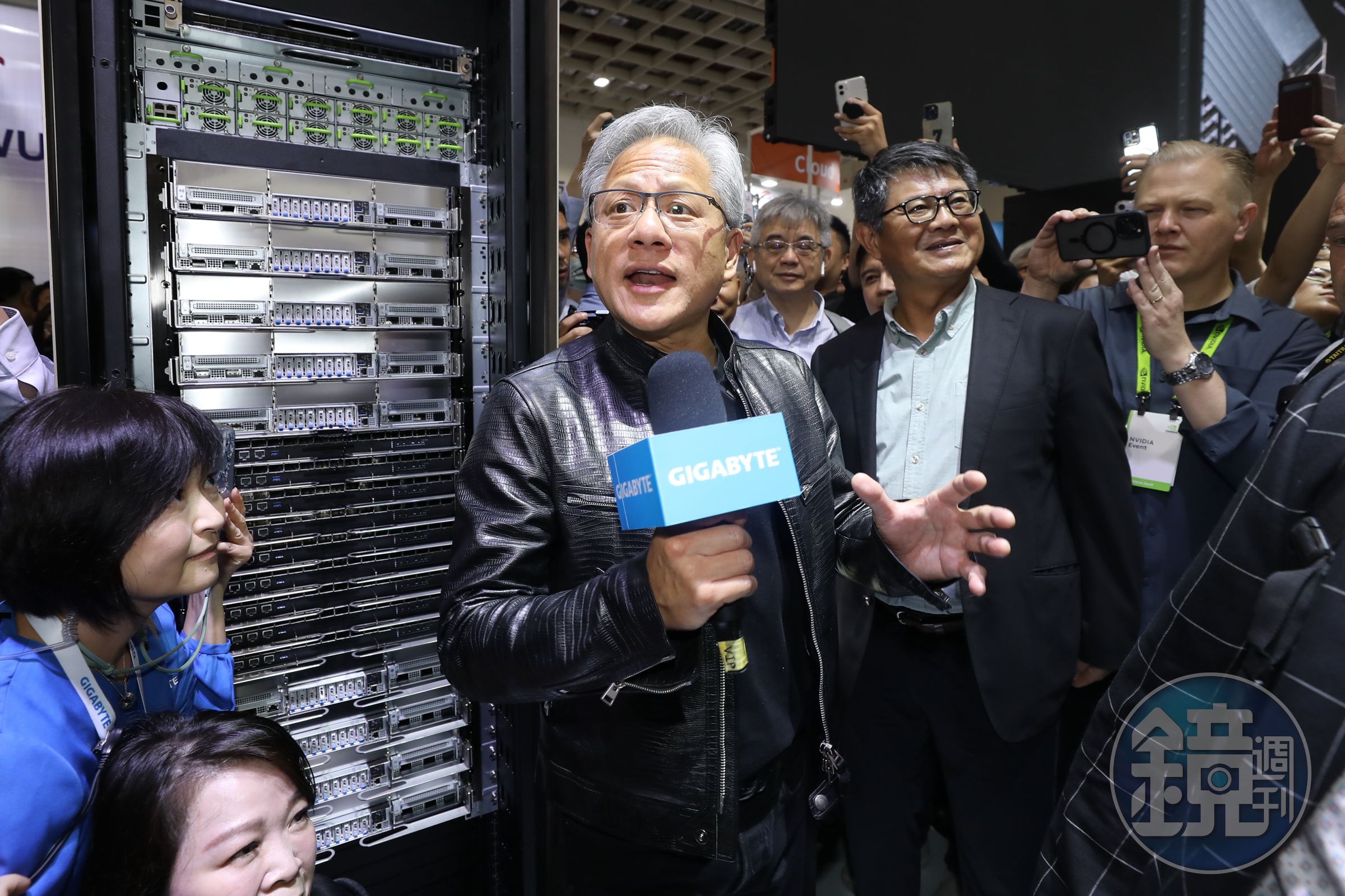 黃仁勳日前旋風來台,受訪時甚至表示「台灣是重要國家」引發熱議。