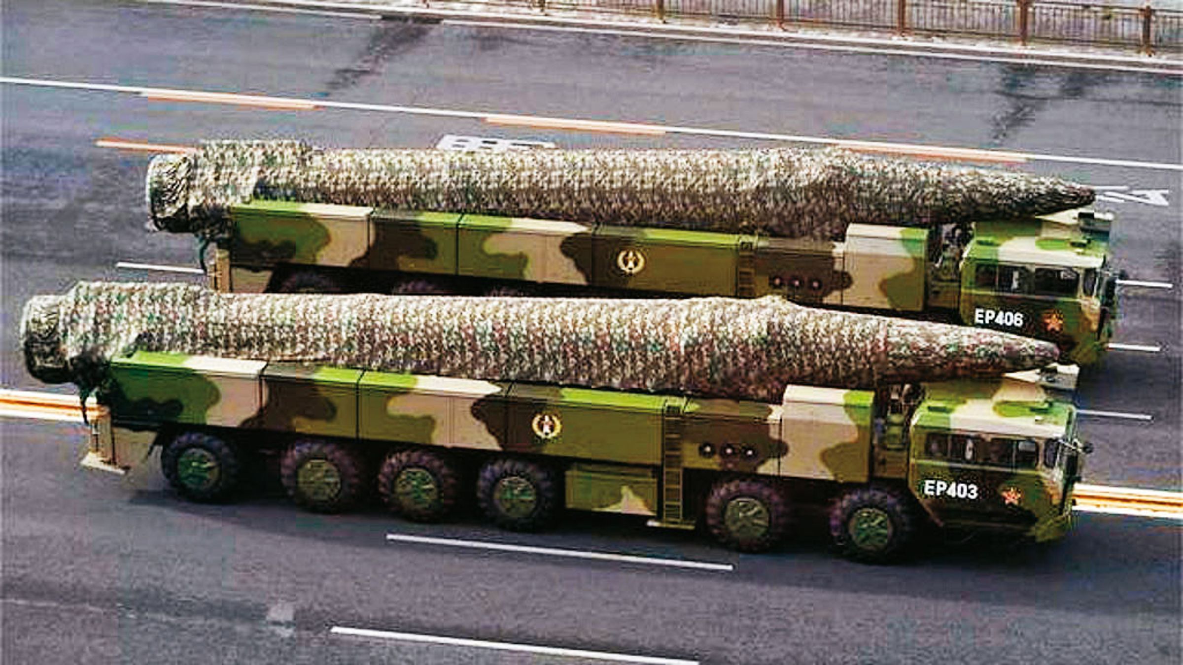 中國今年2月試射東風27型超音速導彈，軍情局事前完全沒有掌握。（翻攝微博）