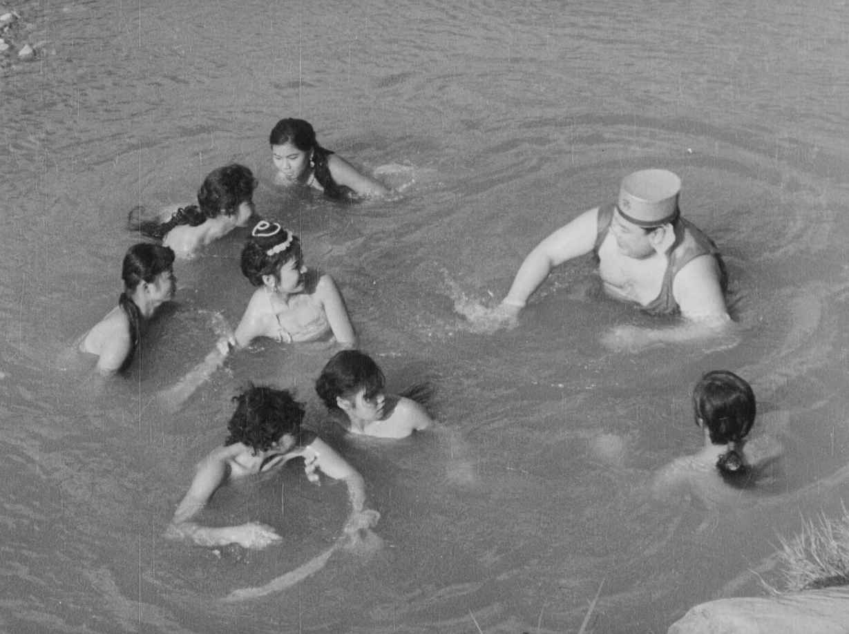 《豬八戒與孫悟空》（1959）的八戒好色、懶惰又其貌不揚。（國家影視聽中心提供）