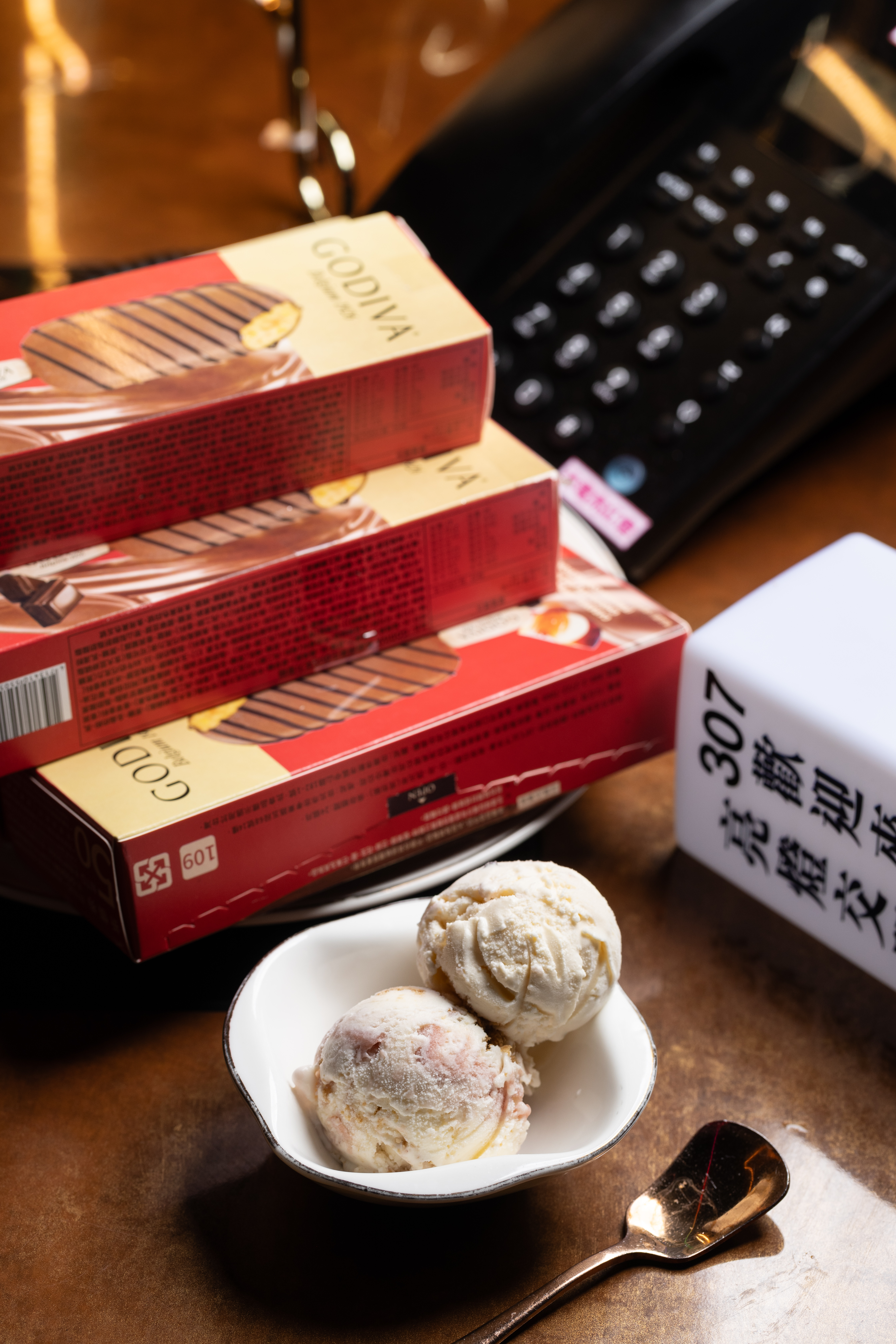 飯後甜點比利時GODIVA雪糕、哈根達斯及莫凡彼冰淇淋等無限供應。