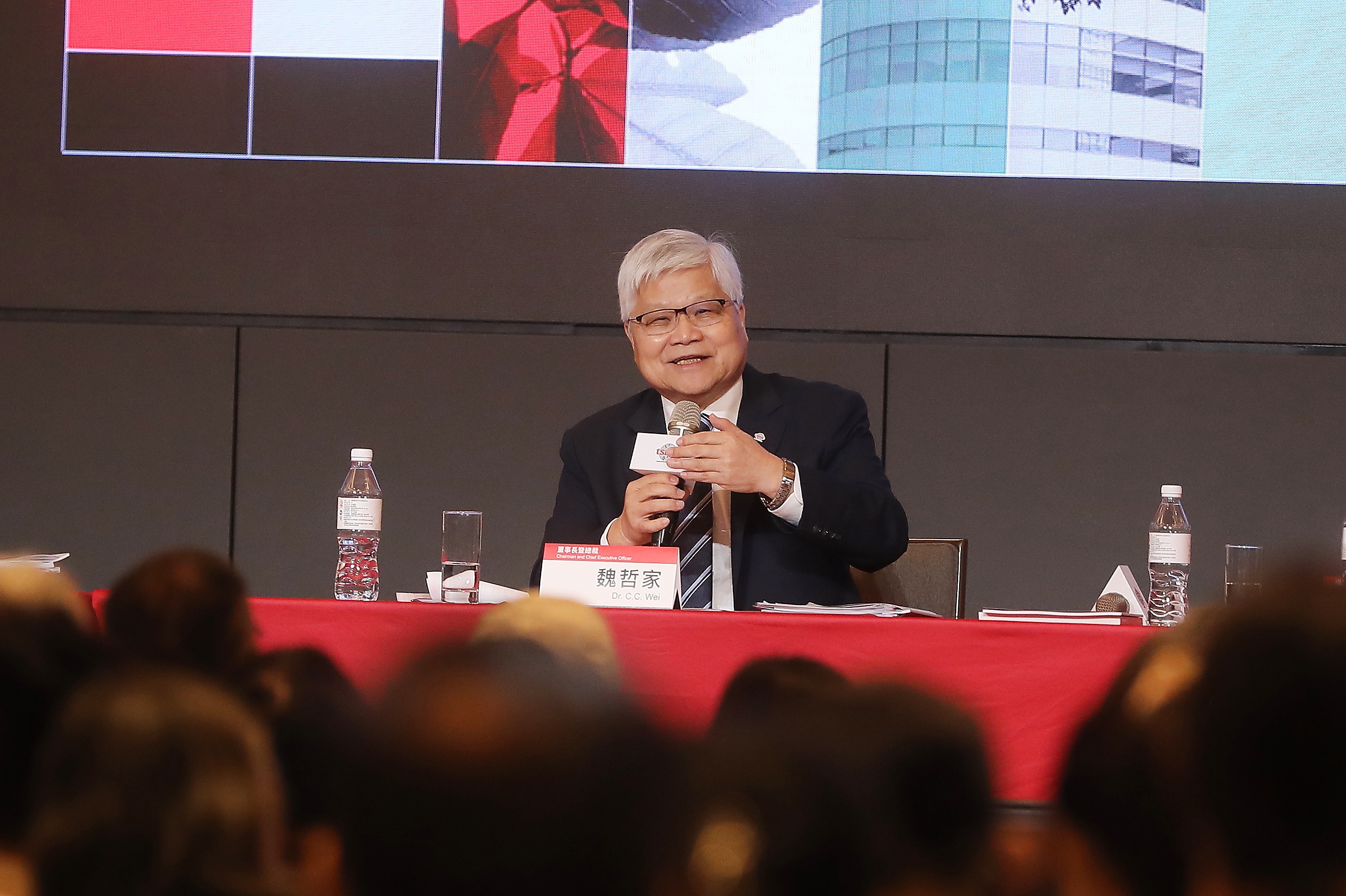 台積電董事長魏哲家表示，AI需求比原先預估的更樂觀。（本刊資料照）