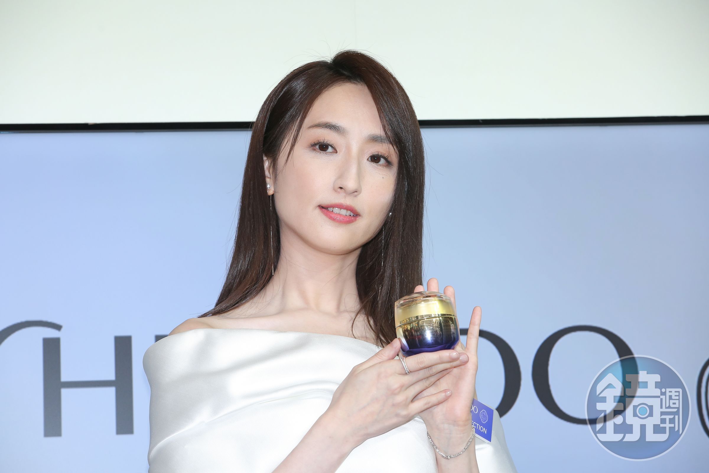 柯佳嬿認為許光漢說不演高中生還太早。