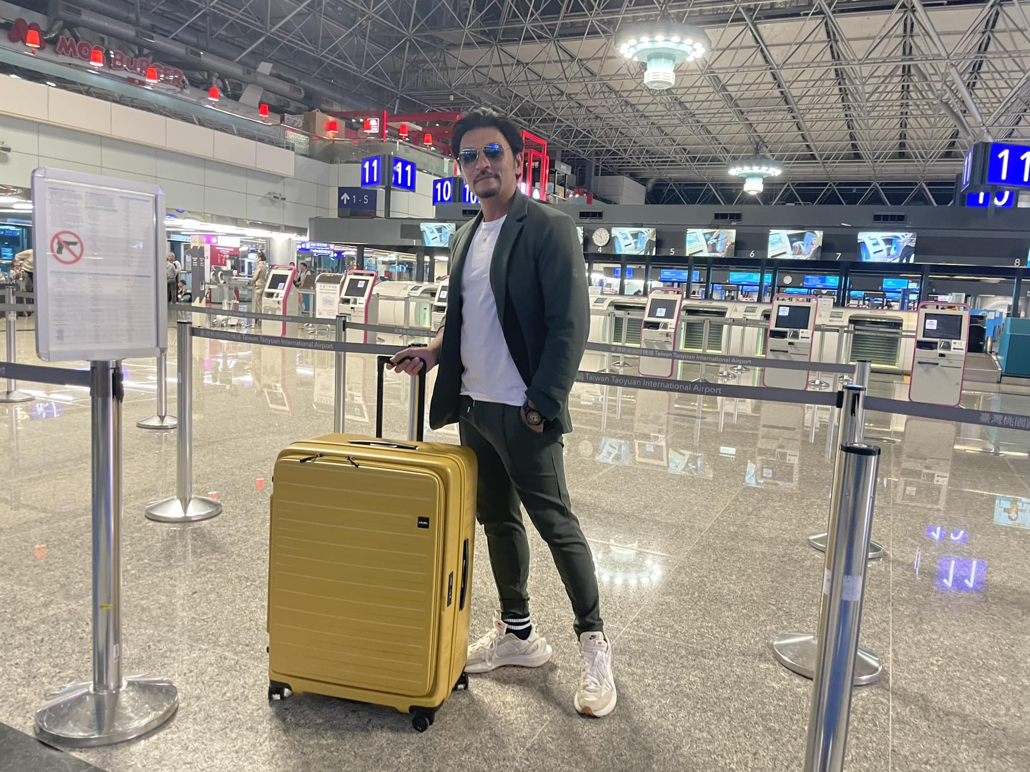 夢多因疫情副業慘賠300萬元，近日再砸千萬開店。（翻攝自夢多臉書）