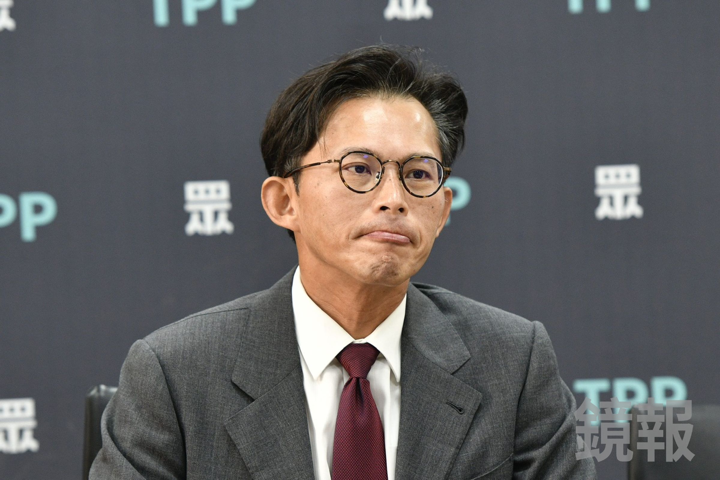 黃國昌證實,台中105號系列碼頭案由揭弊吹哨者協會調查完成,並與《菱傳媒》合作。(鏡報李智為)