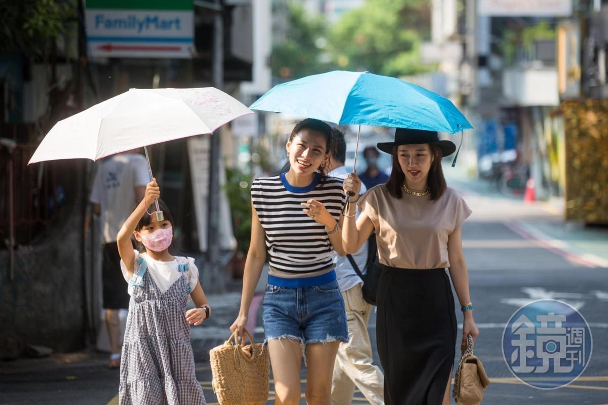 今氣溫稍微轉涼,但全台大部分地區仍多雲到晴,算是好天氣。(本刊資料照)