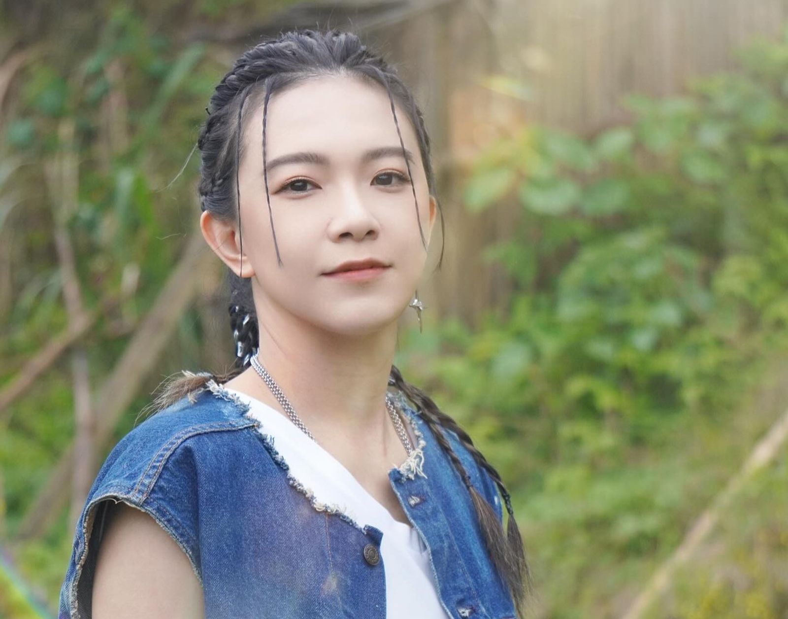 算命師瞎扯「同屆選手背後作法」 女星信以為真揹心魔
