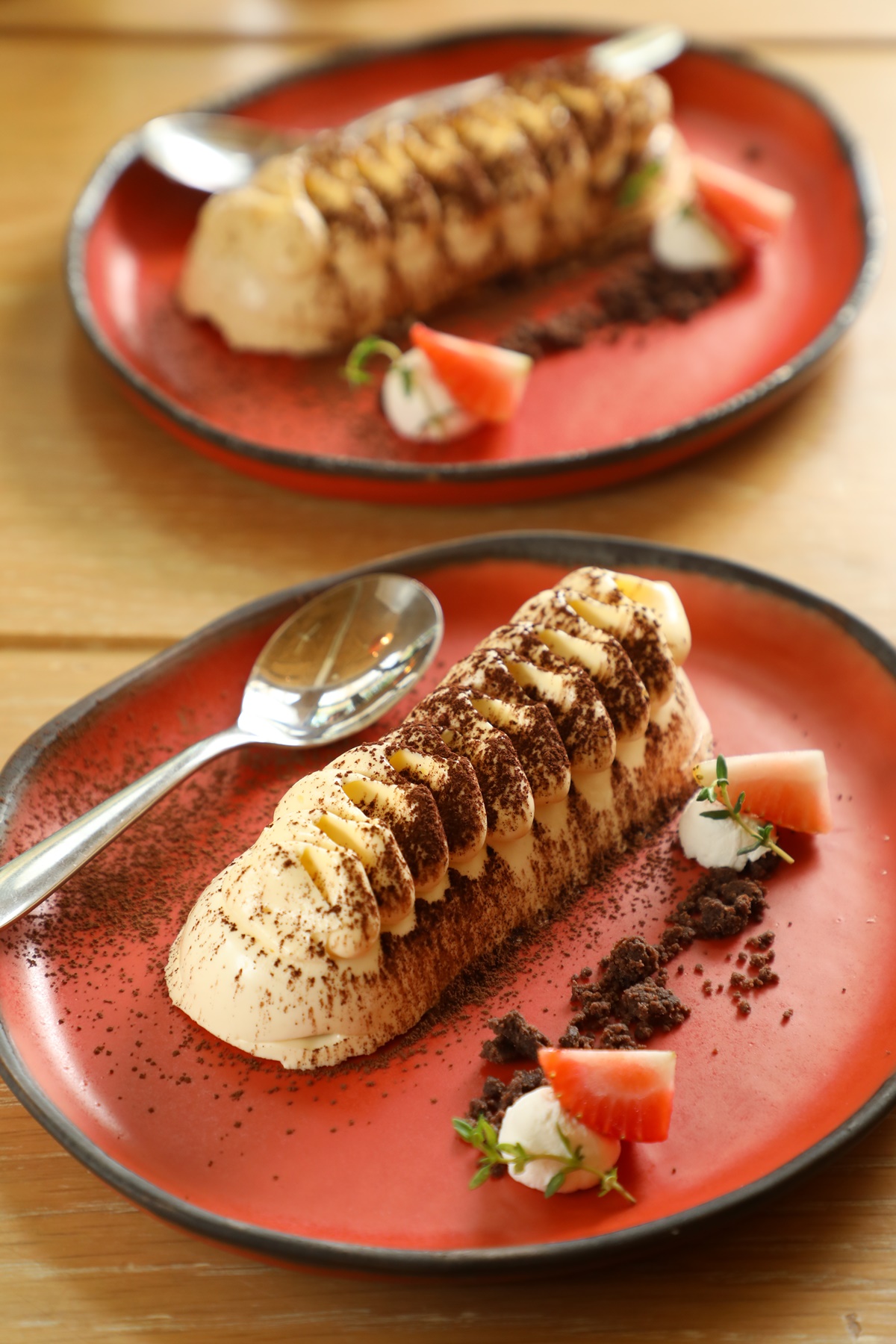 經典的「Tiramisu」是加入泰式Espresso製作。(290泰銖/份,約NT$256)