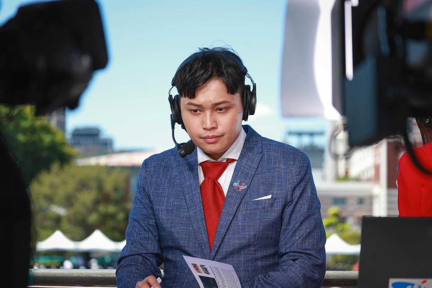 橋頭地檢署偵辦國安案件，認定包含中天新聞記者林宸佑與5名現、退役軍人涉嫌觸犯國家安全法等罪嫌，稍早將涉案6人遭羈押禁見。（翻攝自林宸佑臉書）