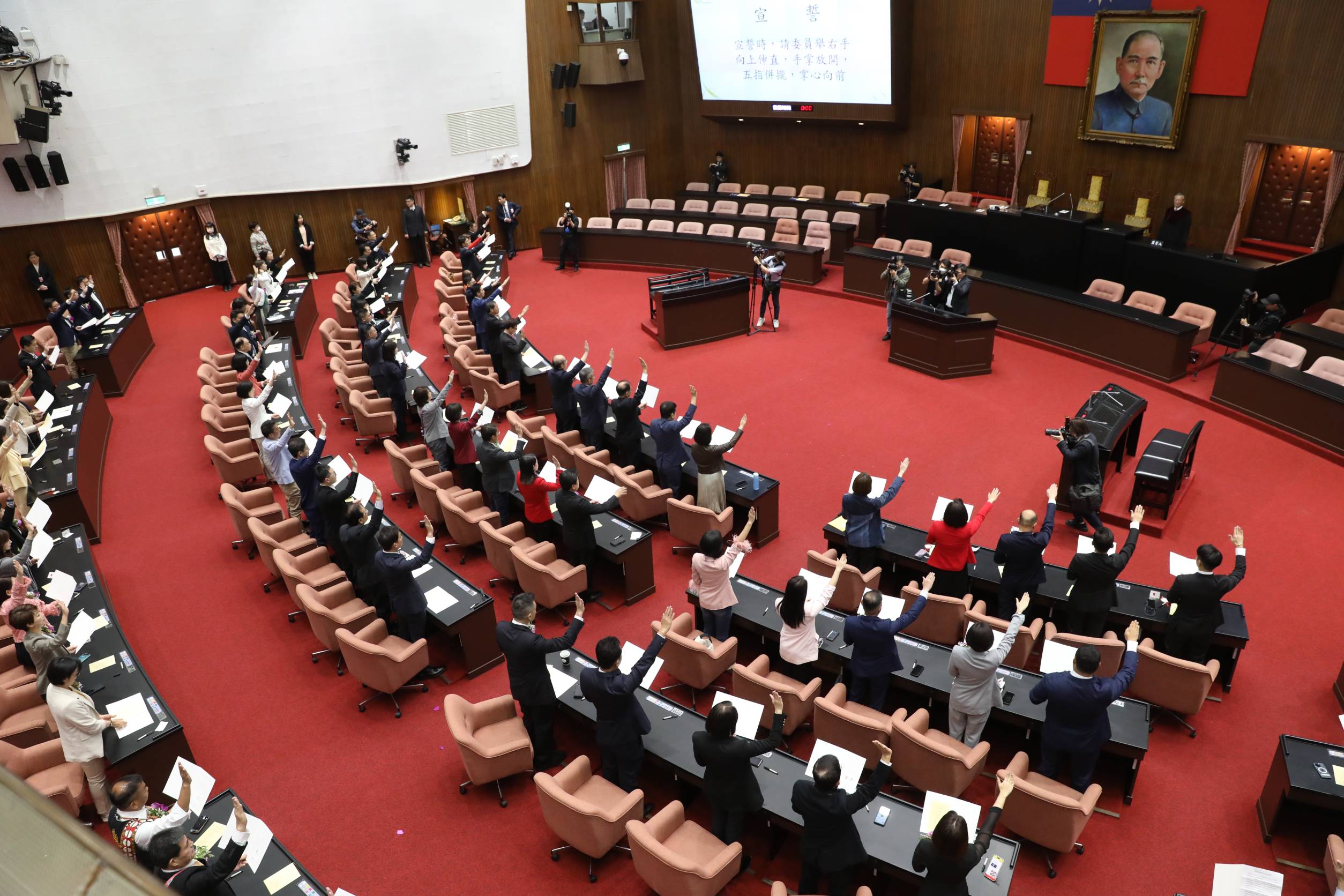 藍白聯手推動藐視國會罪，內容引起爭議。（本刊資料照）