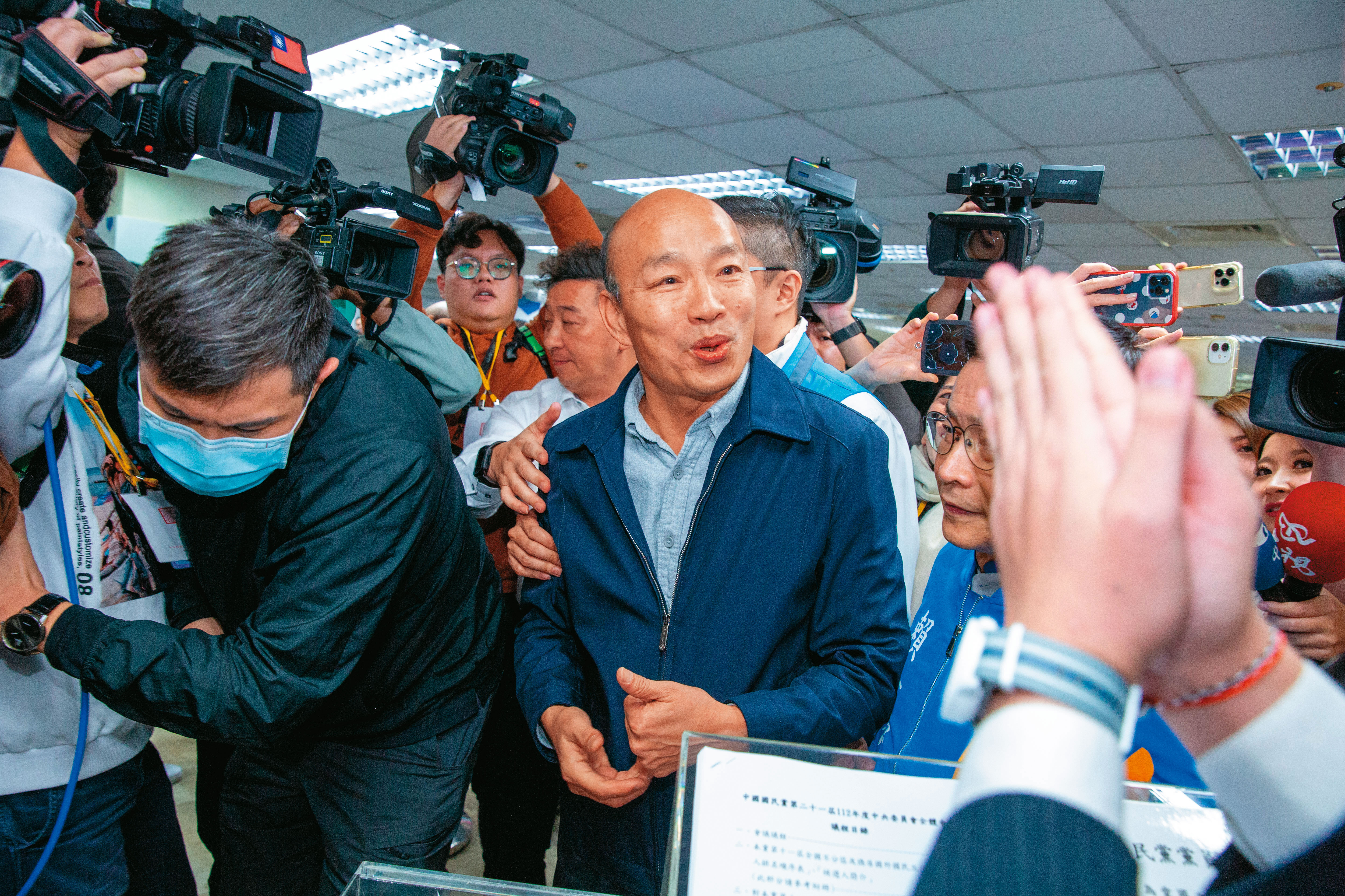 韓國瑜列入國民黨不分區立委第一，振奮藍軍士氣。