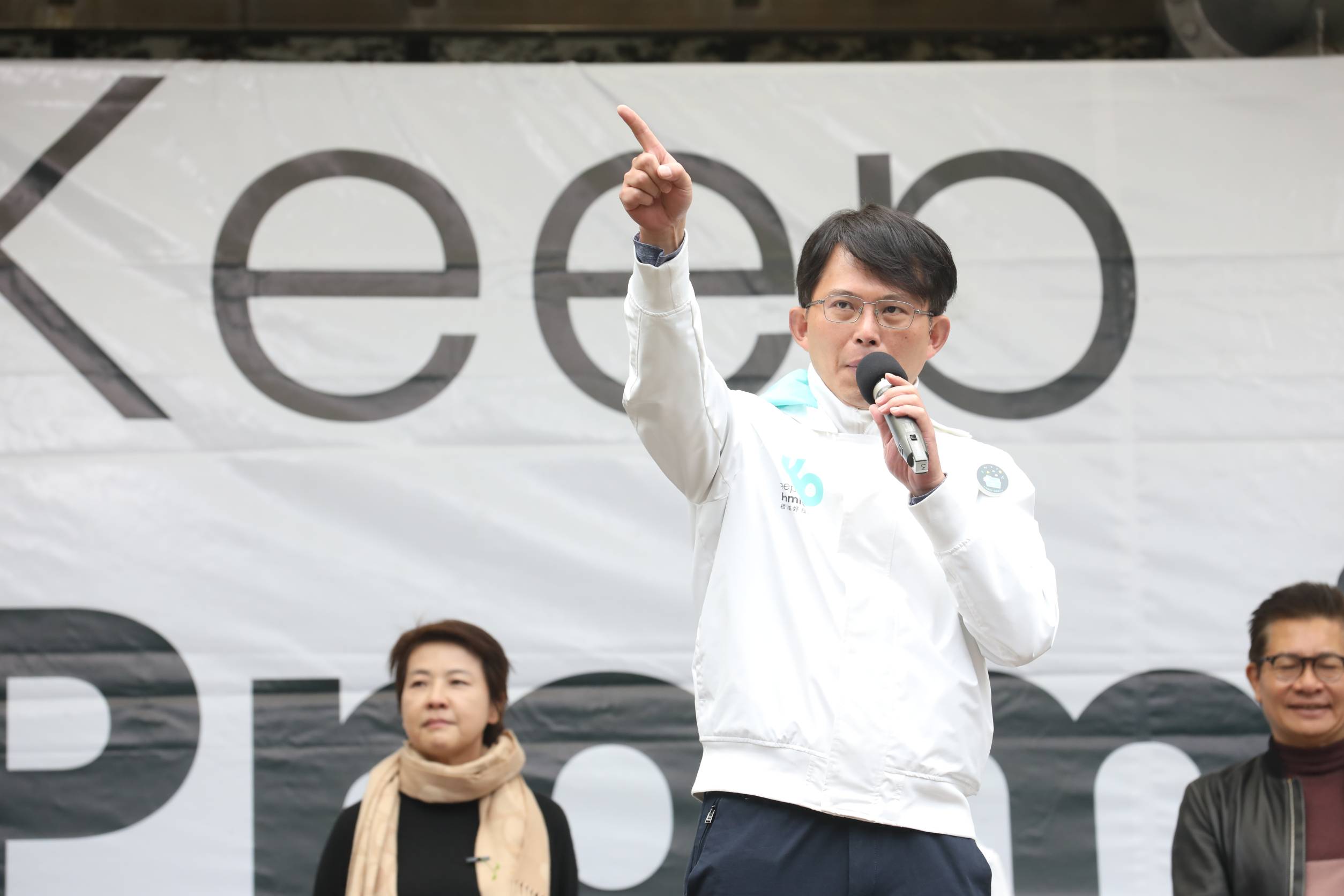 黃國昌批柯建銘是喬王,發言總有利益考量,游錫堃相較之下有高度多了。圖為黃國昌21日出席民眾黨謝票活動。(本刊資料照)