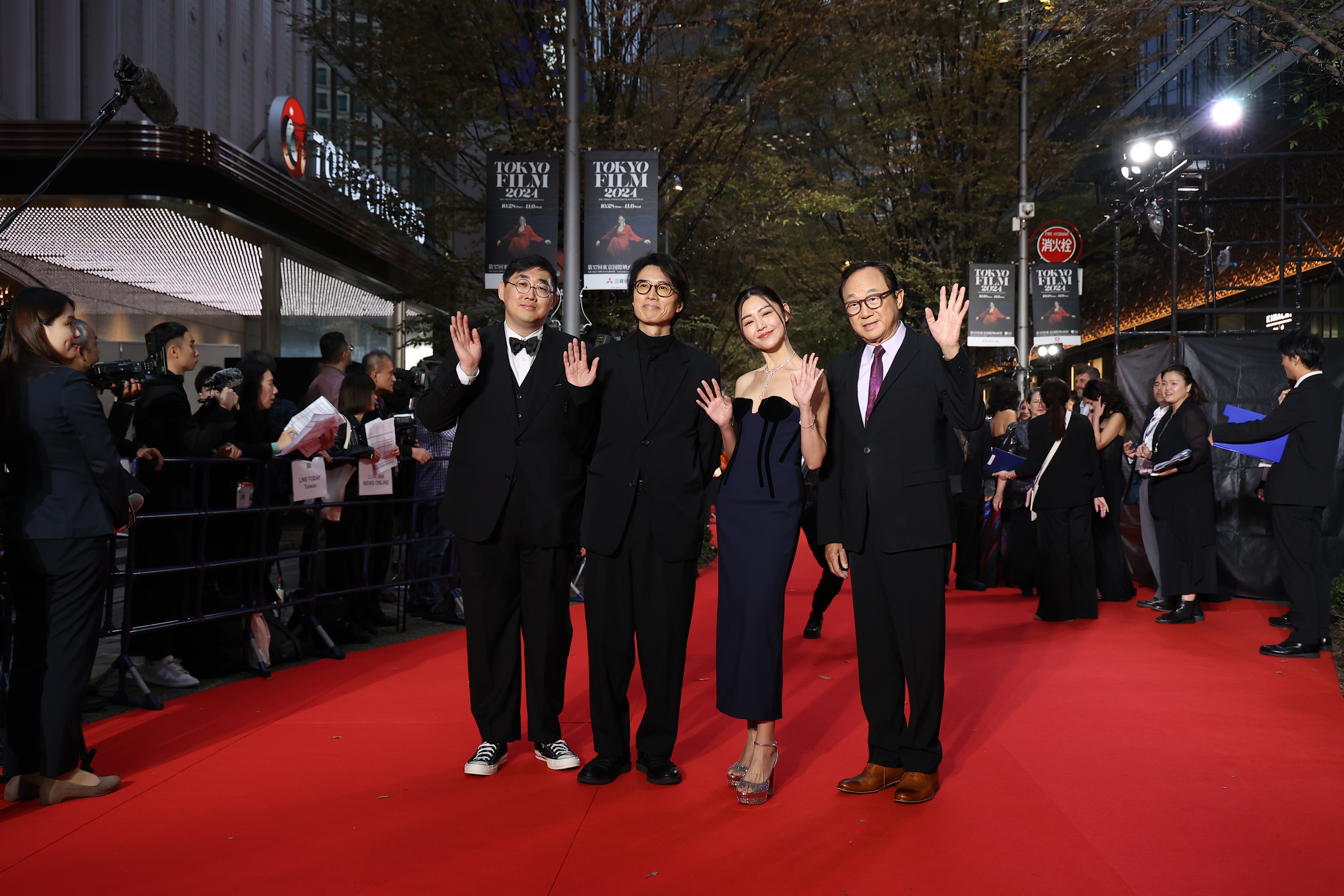 《破·地獄》入選東京影展「World Focus」單元，導演陳茂賢率黃子華、衛詩雅、許冠文出席首映及紅毯。（華映提供）