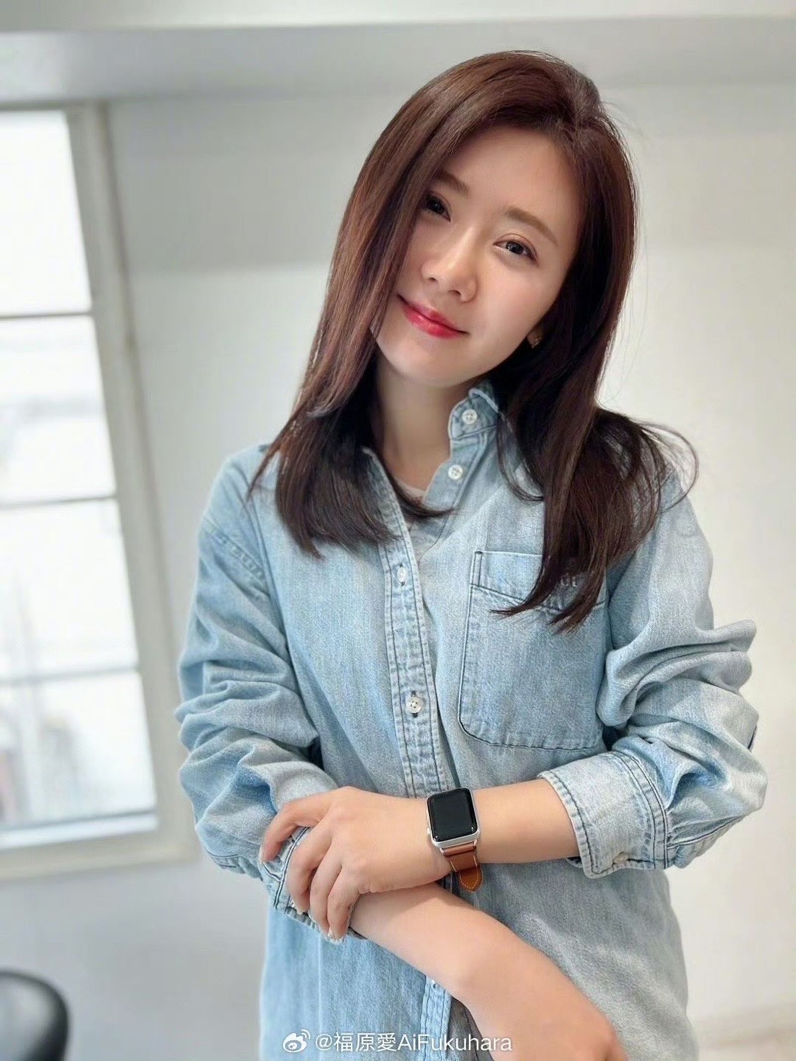 福原愛在小紅書等平台直播帶貨,主要銷售日用品。(翻攝自福原愛微博)