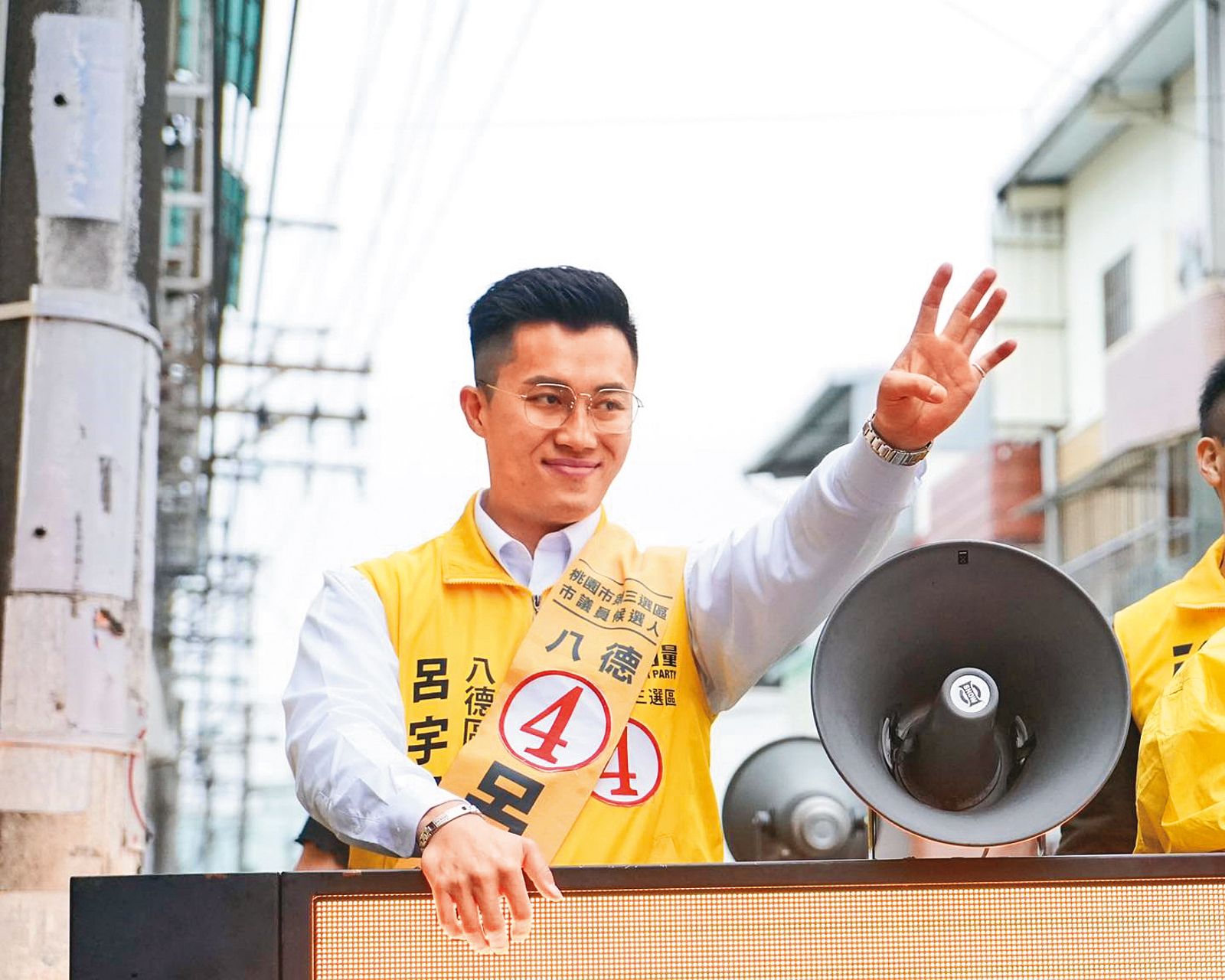 大軍2023年因與時代力量理念不合而宣布退黨。（翻攝自呂宇晟臉書）