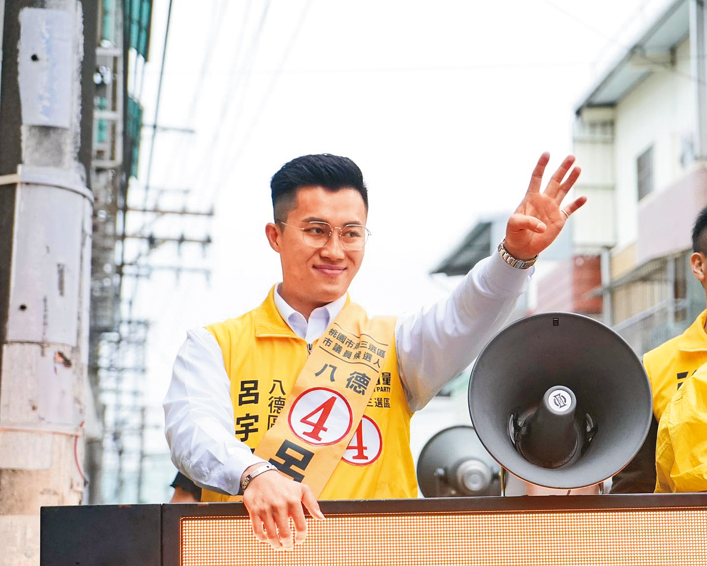 大軍2023年因與時代力量理念不合而宣布退黨。(翻攝自呂宇晟臉書)